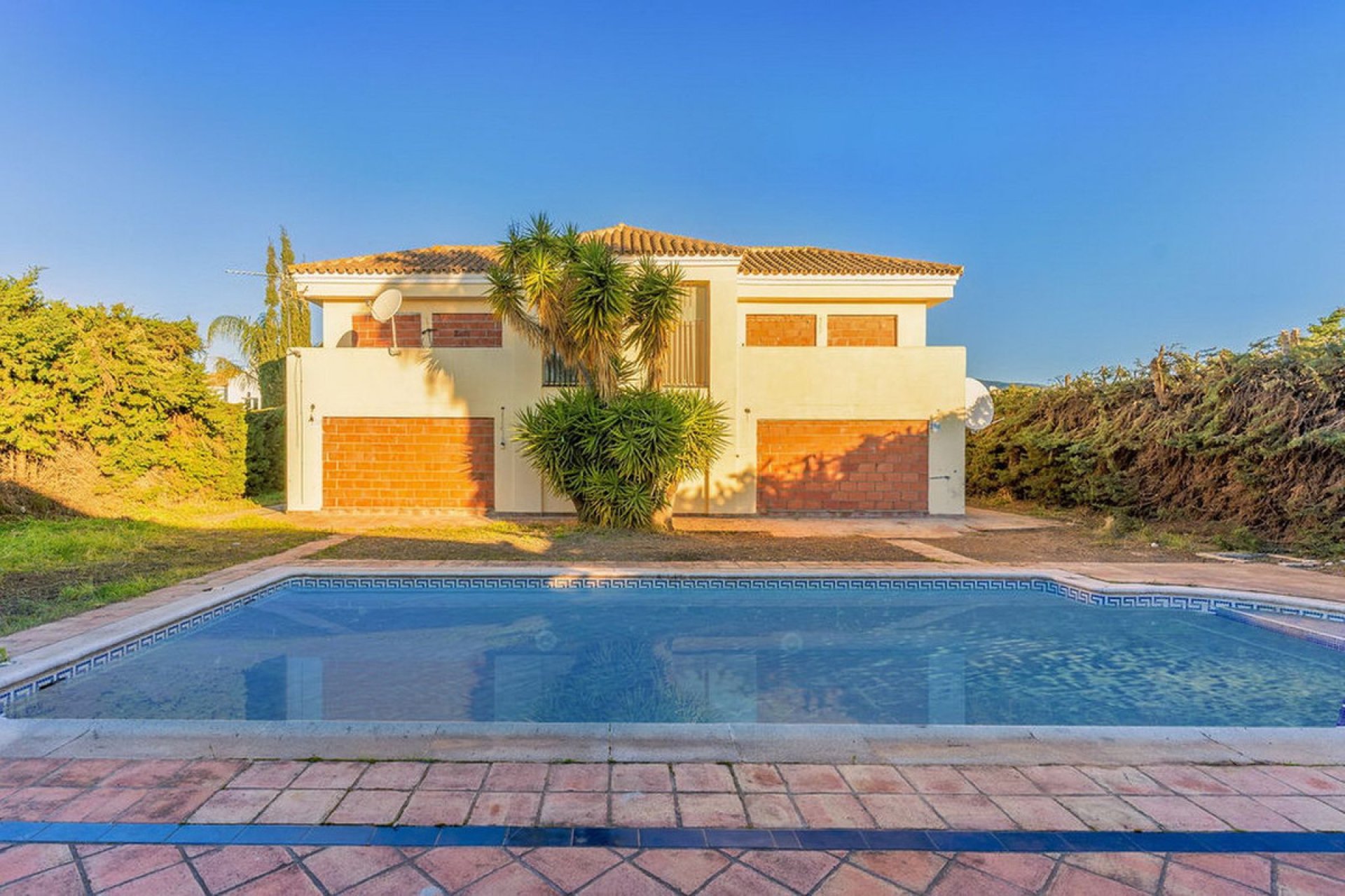 Reventa - House - Detached Villa - Estepona - Bel Air