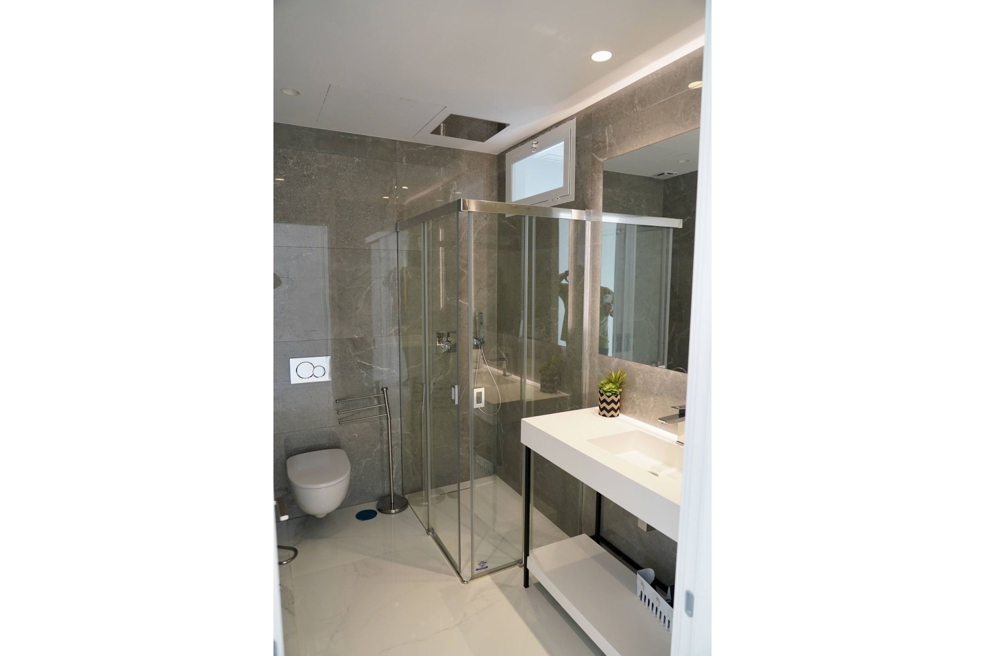 Reventa - House - Detached Villa - Estepona - Cancelada