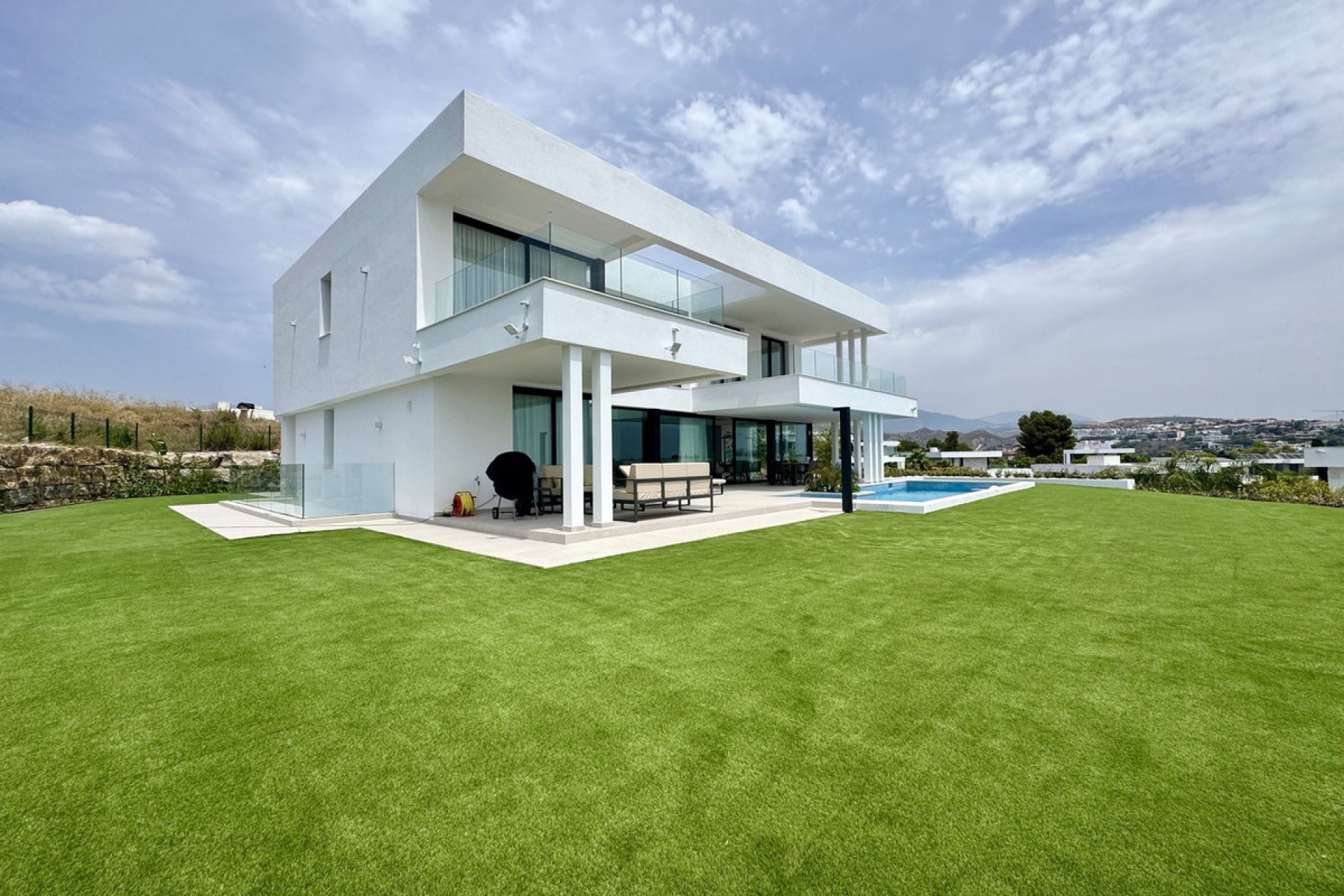 Reventa - House - Detached Villa - Estepona - Cancelada