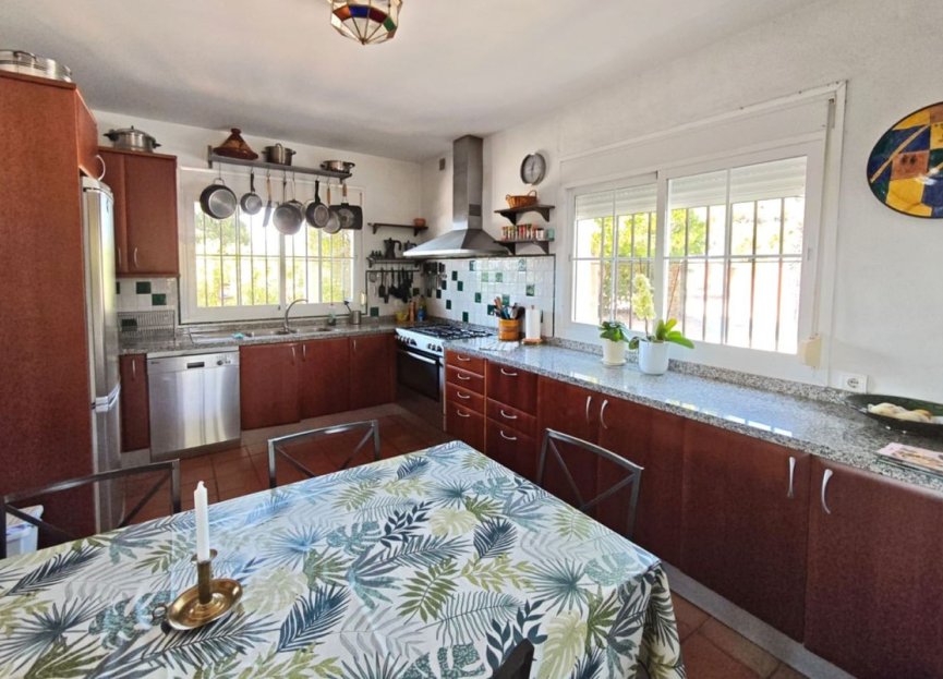 Reventa - House - Detached Villa - Estepona - Estepona Centro