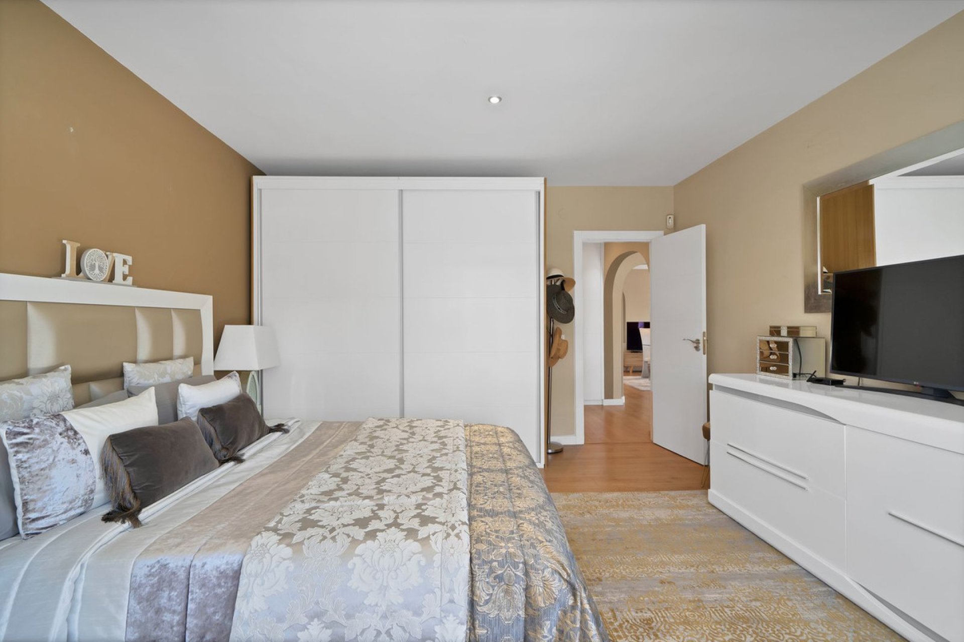 Reventa - House - Detached Villa - Estepona - Estepona Centro