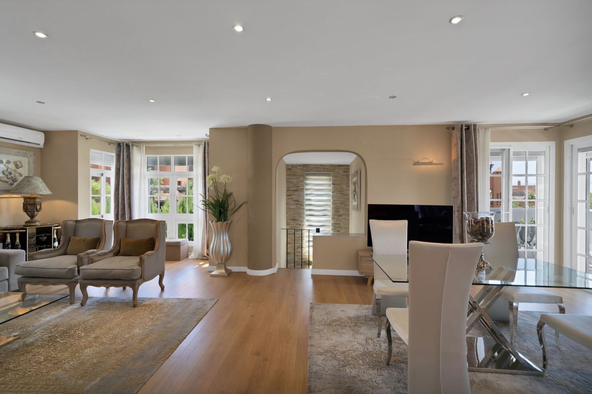 Reventa - House - Detached Villa - Estepona - Estepona Centro