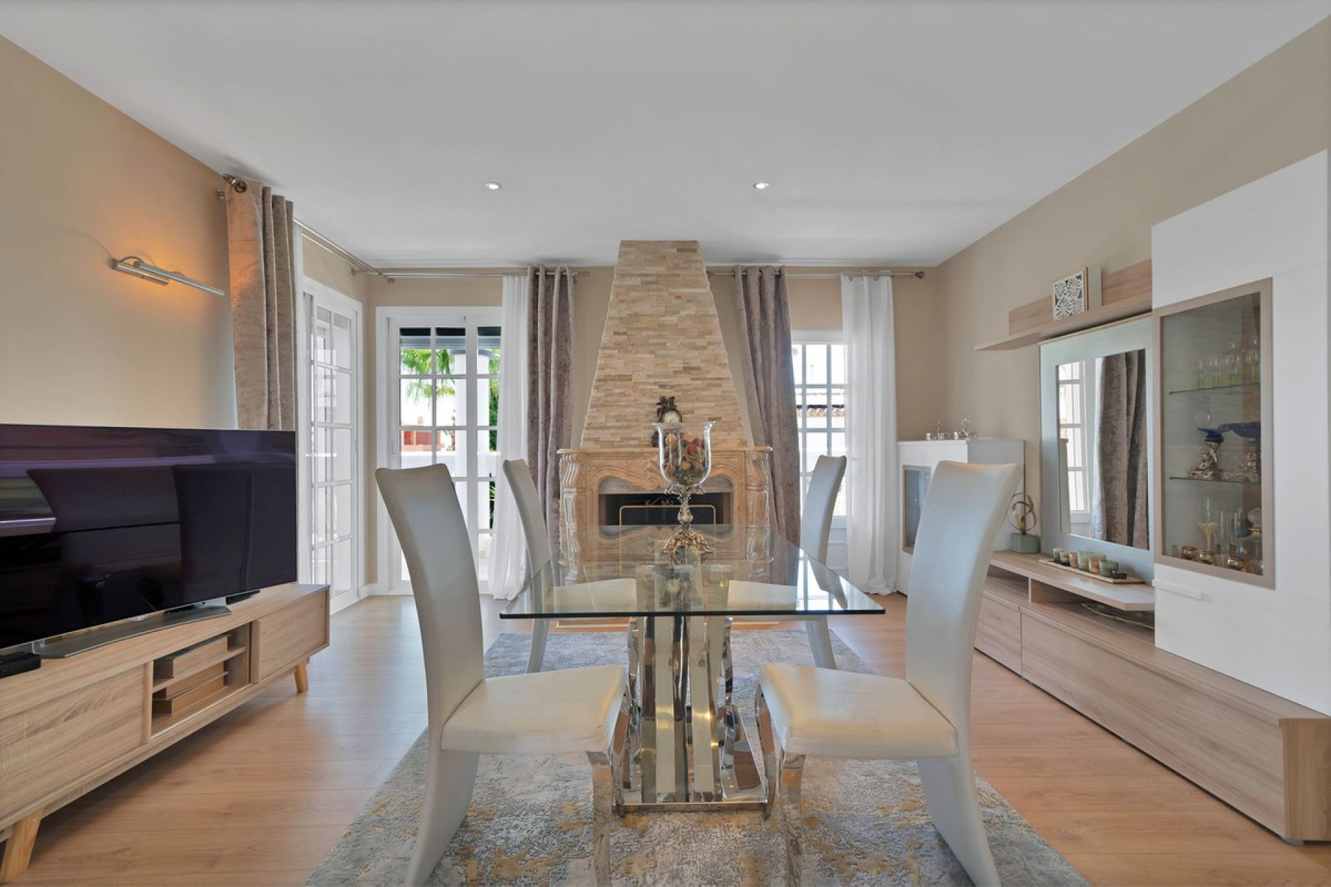 Reventa - House - Detached Villa - Estepona - Estepona Centro