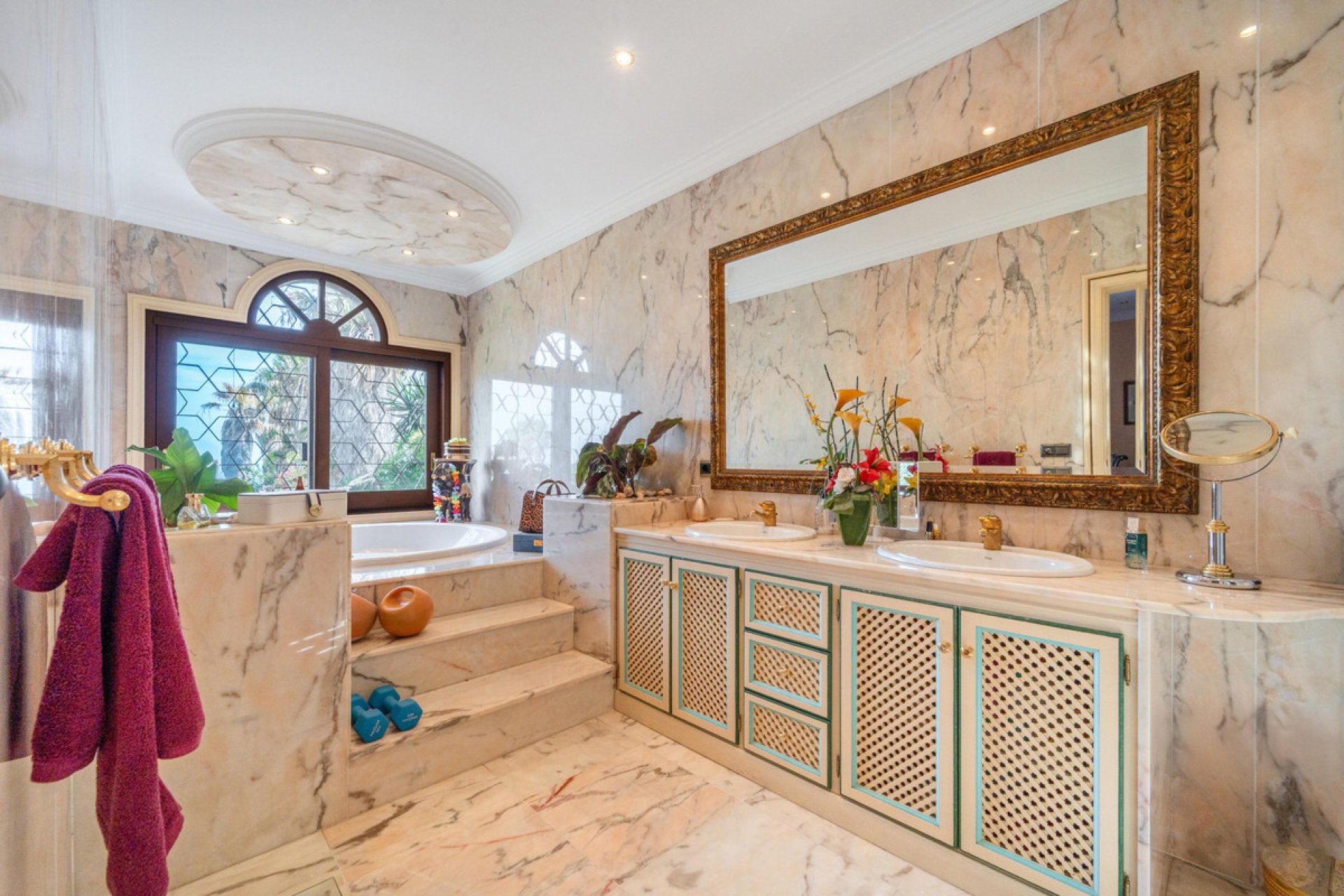 Reventa - House - Detached Villa - Estepona - Estepona Centro