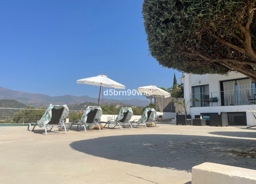 Reventa - House - Detached Villa - Estepona - Estepona Centro