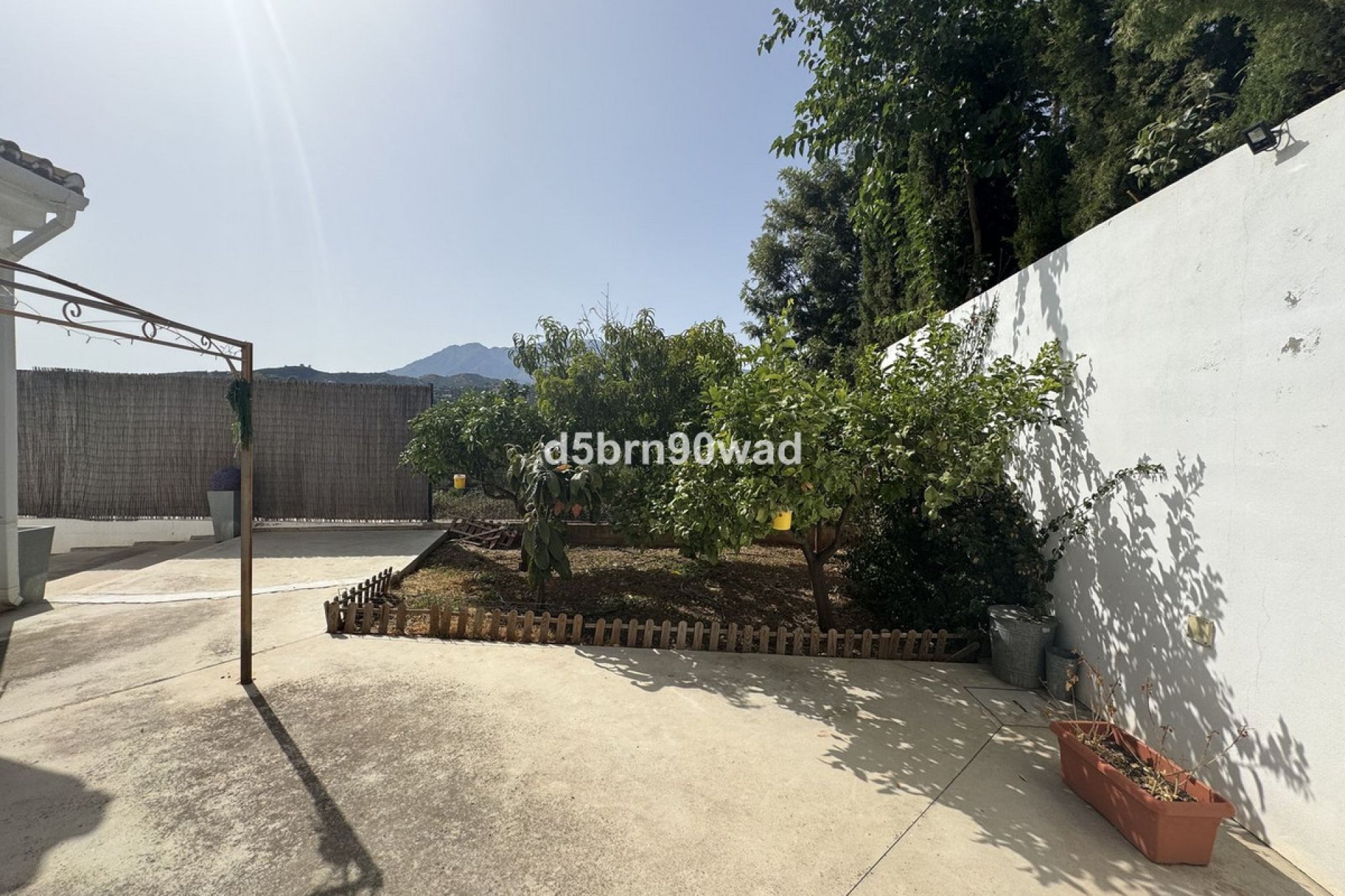 Reventa - House - Detached Villa - Estepona - Estepona Centro