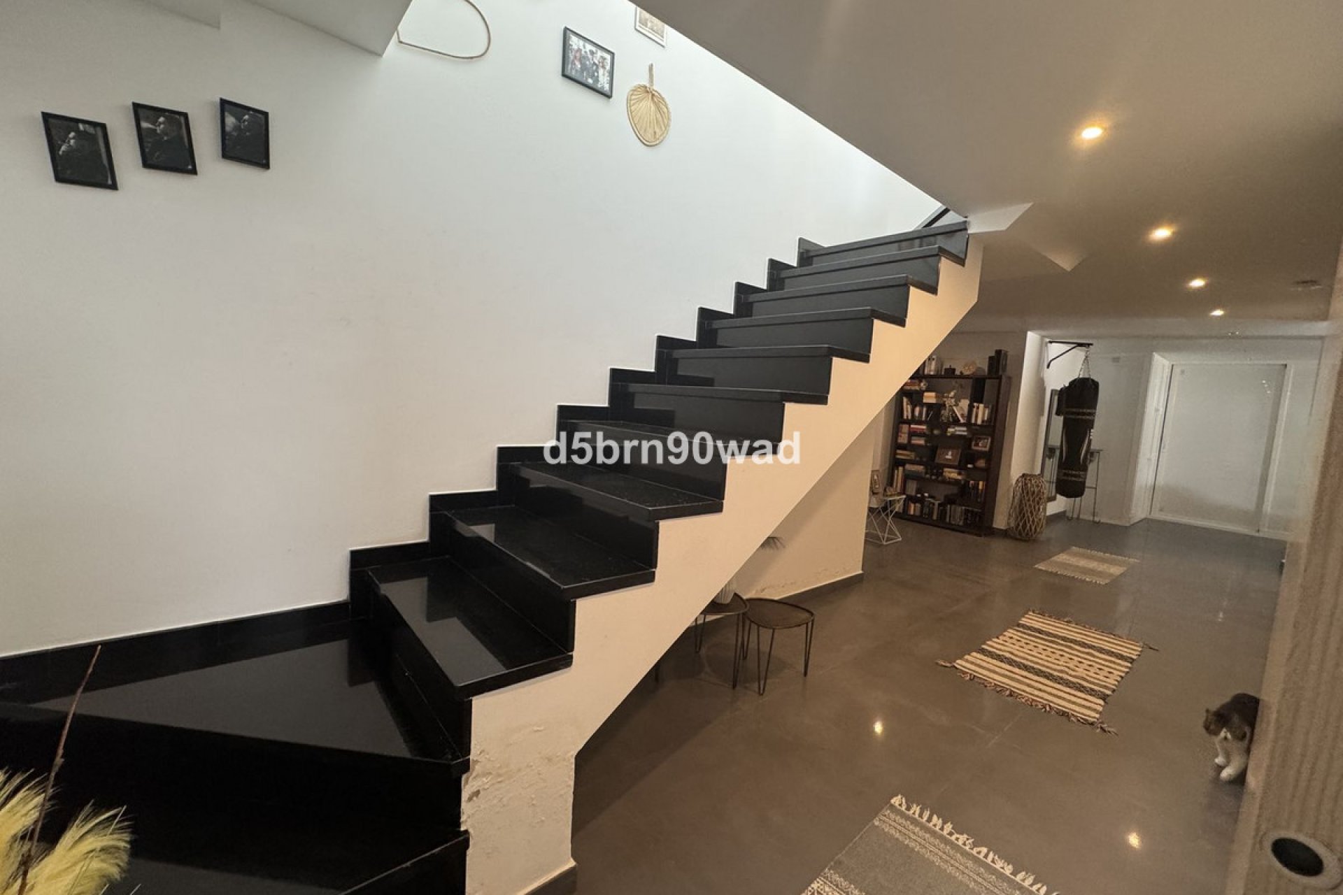 Reventa - House - Detached Villa - Estepona - Estepona Centro