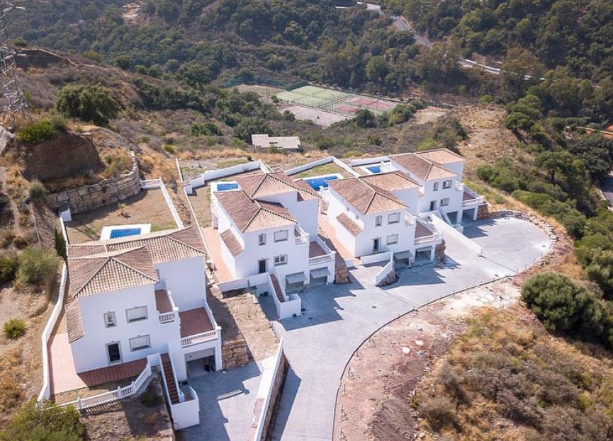 Reventa - House - Detached Villa - Estepona - Estepona Centro