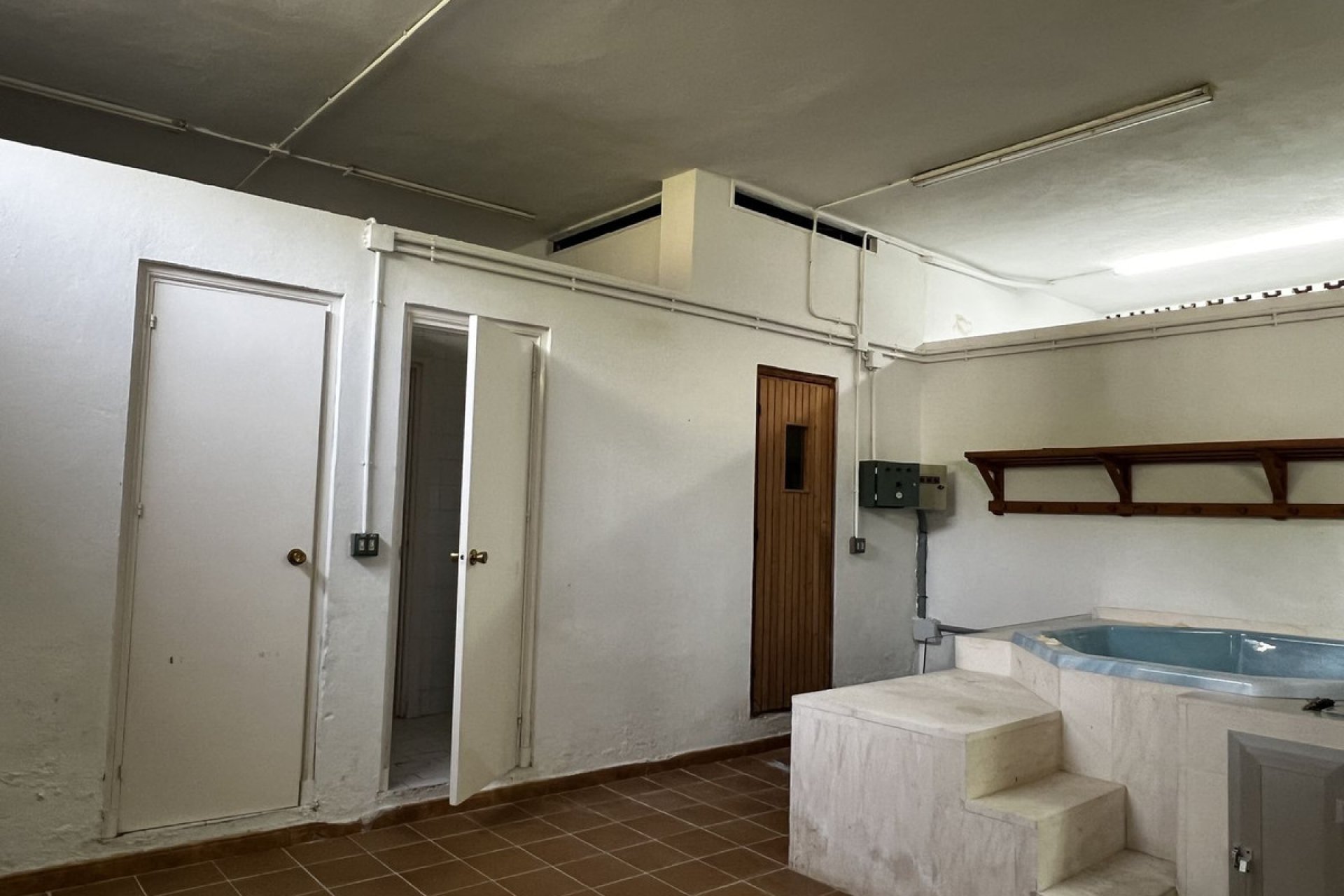 Reventa - House - Detached Villa - Estepona - Estepona Centro