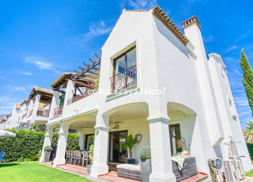 Reventa - House - Detached Villa - Estepona - Estepona Centro