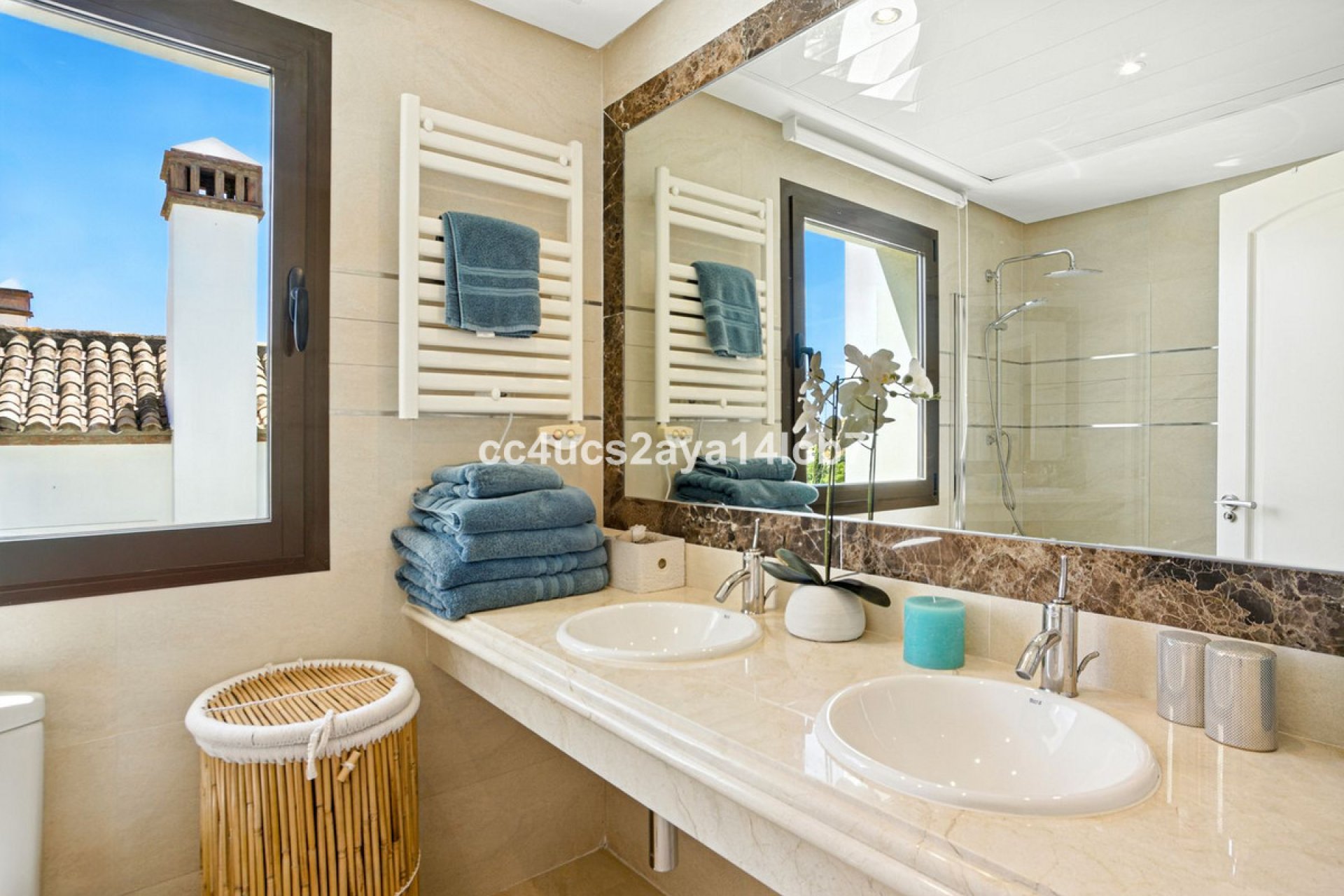 Reventa - House - Detached Villa - Estepona - Estepona Centro