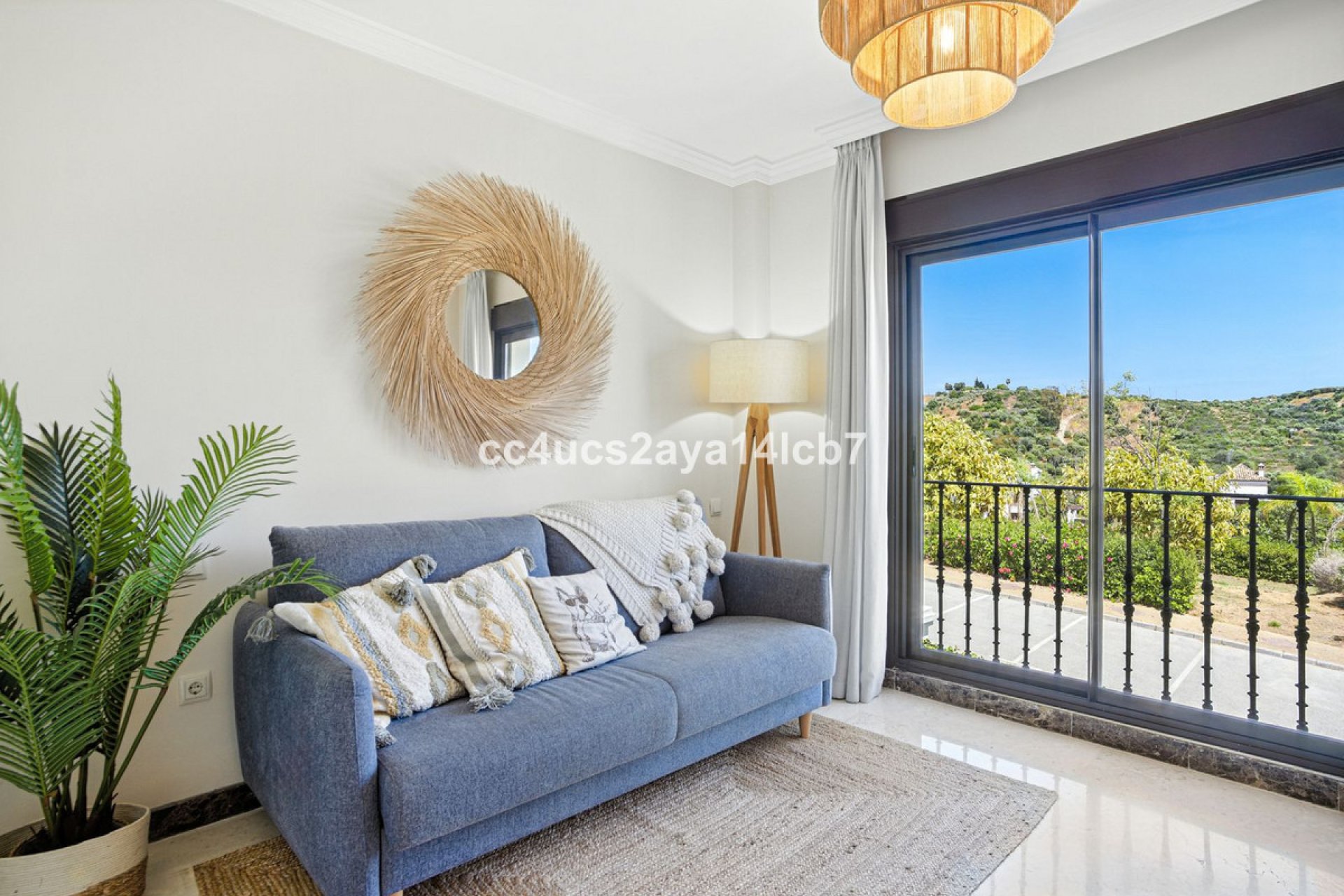 Reventa - House - Detached Villa - Estepona - Estepona Centro