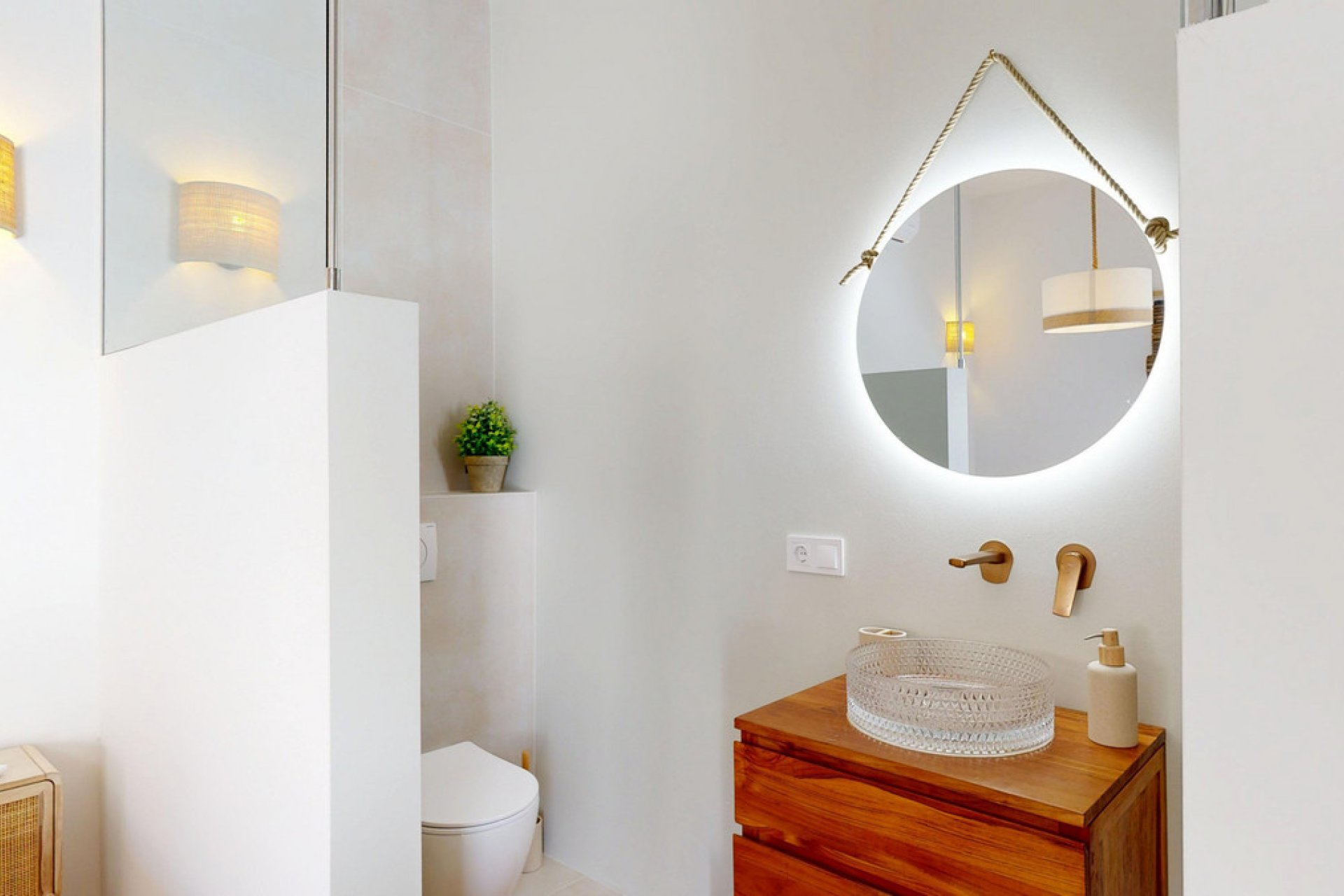 Reventa - House - Detached Villa - Estepona - Estepona Centro