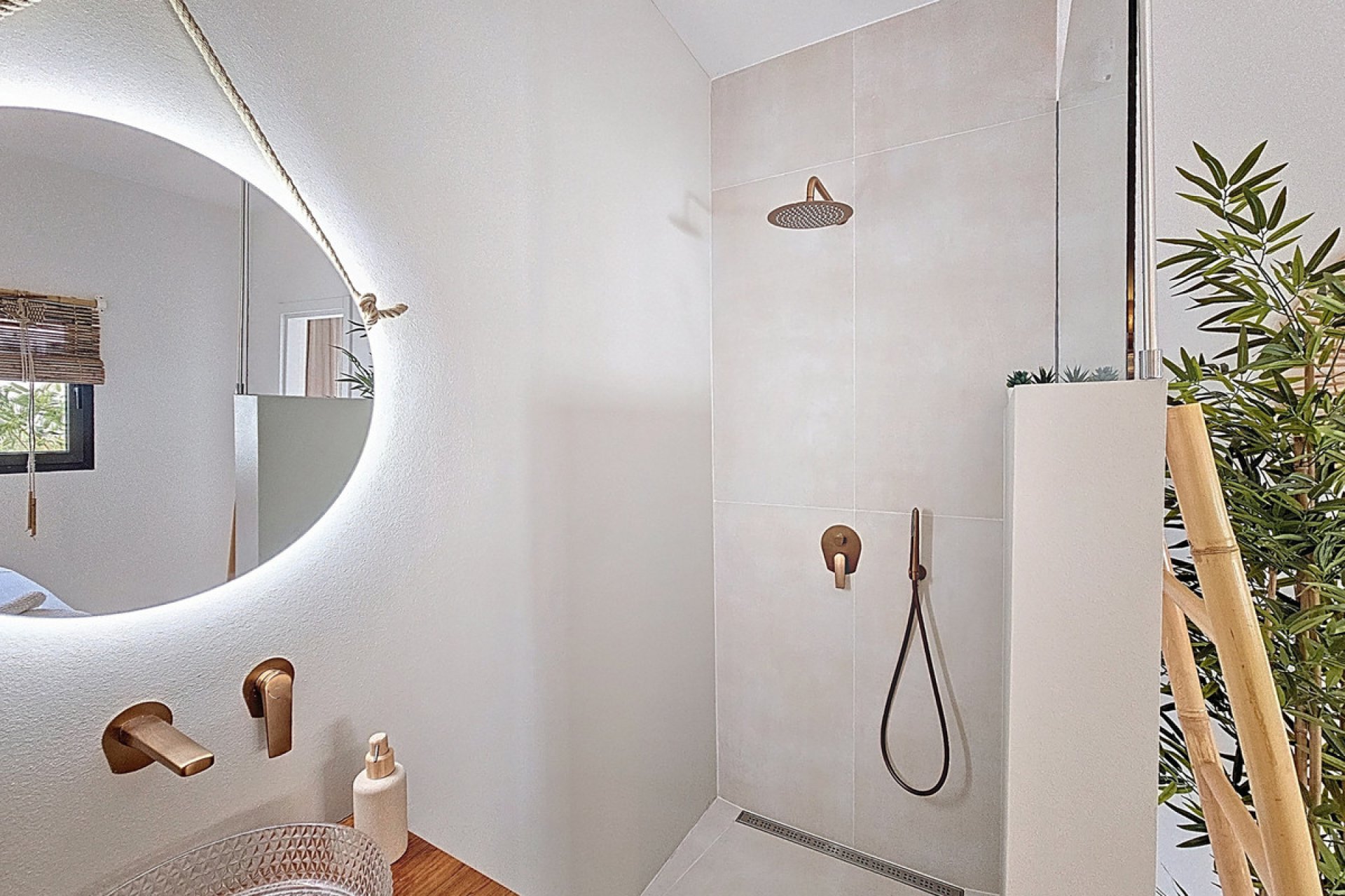 Reventa - House - Detached Villa - Estepona - Estepona Centro