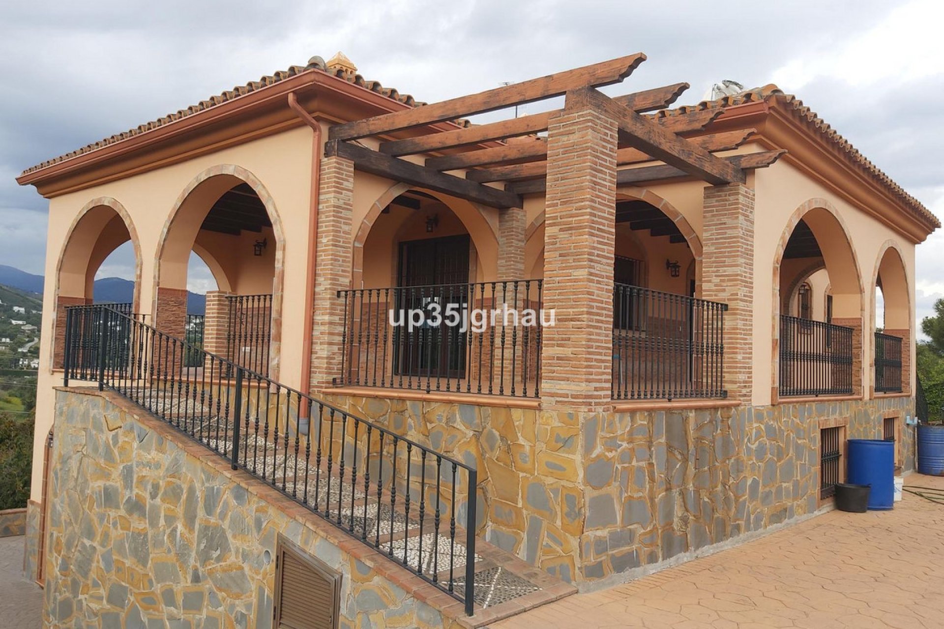 Reventa - House - Detached Villa - Estepona - Estepona Centro