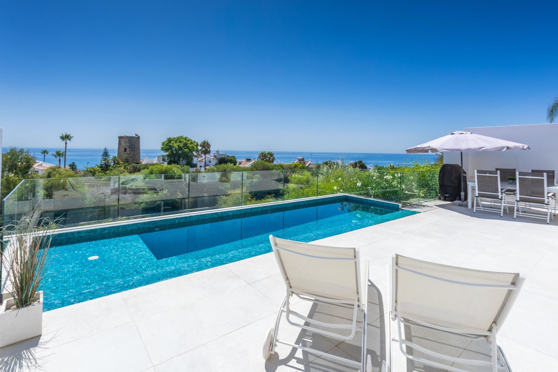 Reventa - House - Detached Villa - Estepona - Estepona Centro