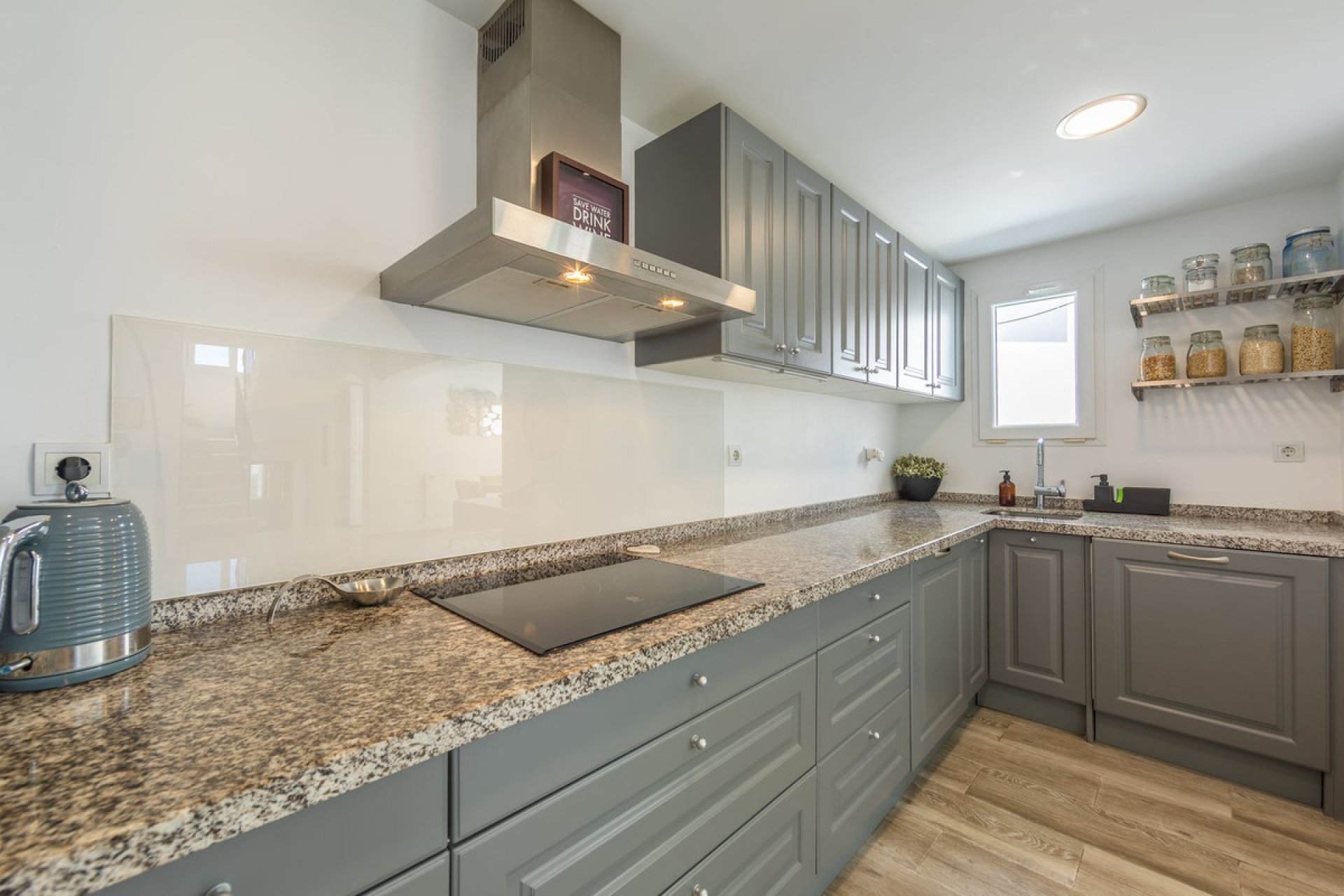 Reventa - House - Detached Villa - Estepona - Estepona Centro