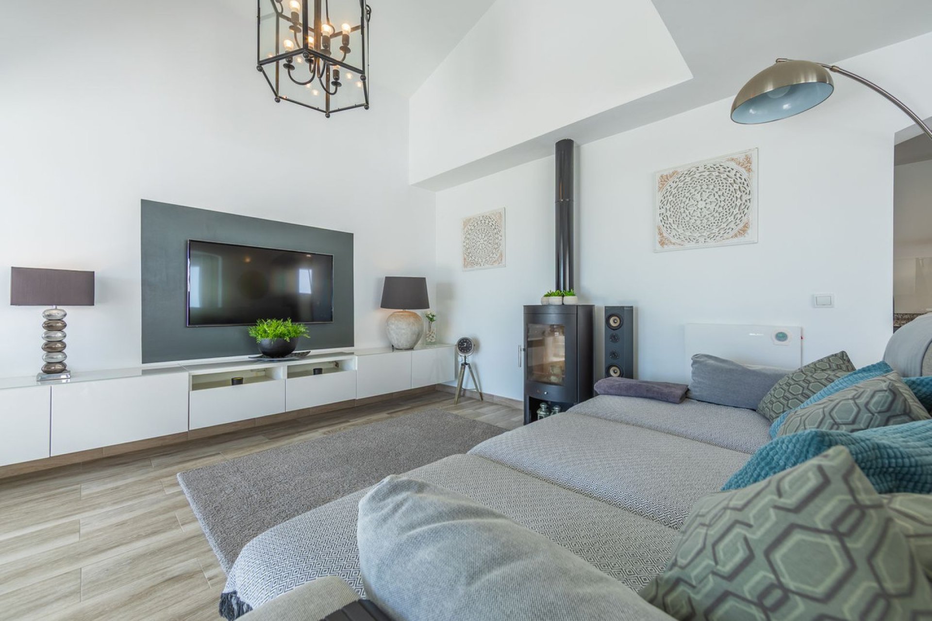 Reventa - House - Detached Villa - Estepona - Estepona Centro