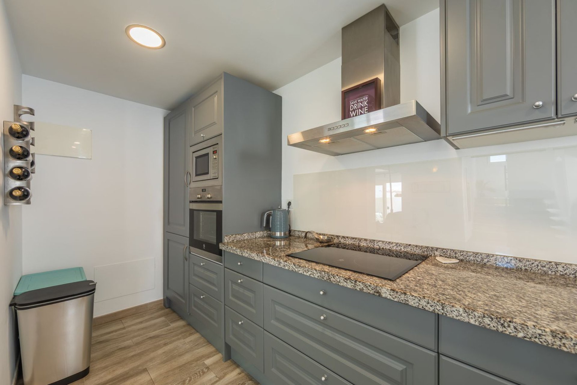 Reventa - House - Detached Villa - Estepona - Estepona Centro