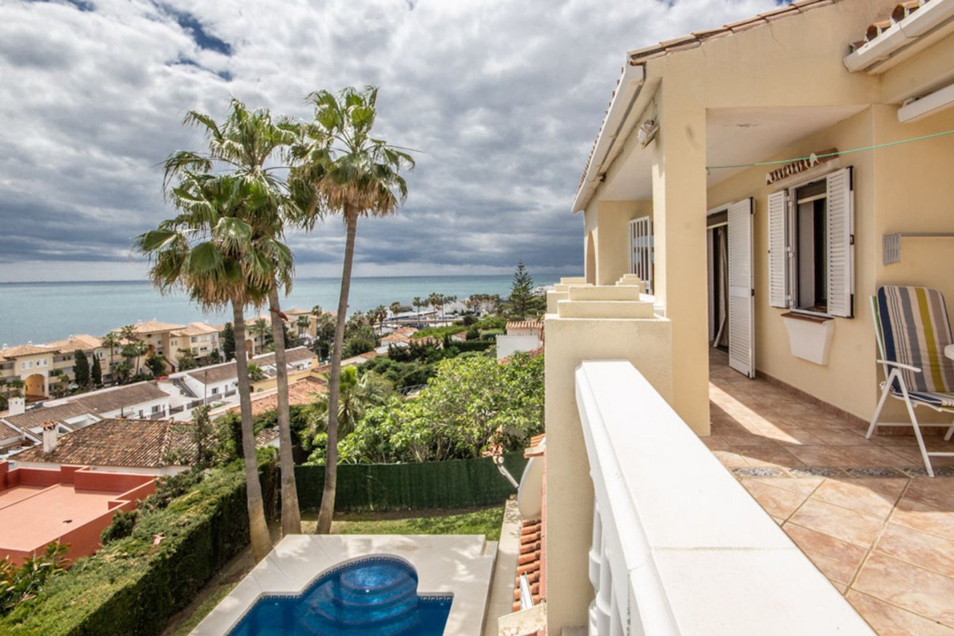 Reventa - House - Detached Villa - Estepona - Estepona Centro