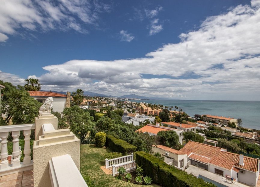 Reventa - House - Detached Villa - Estepona - Estepona Centro