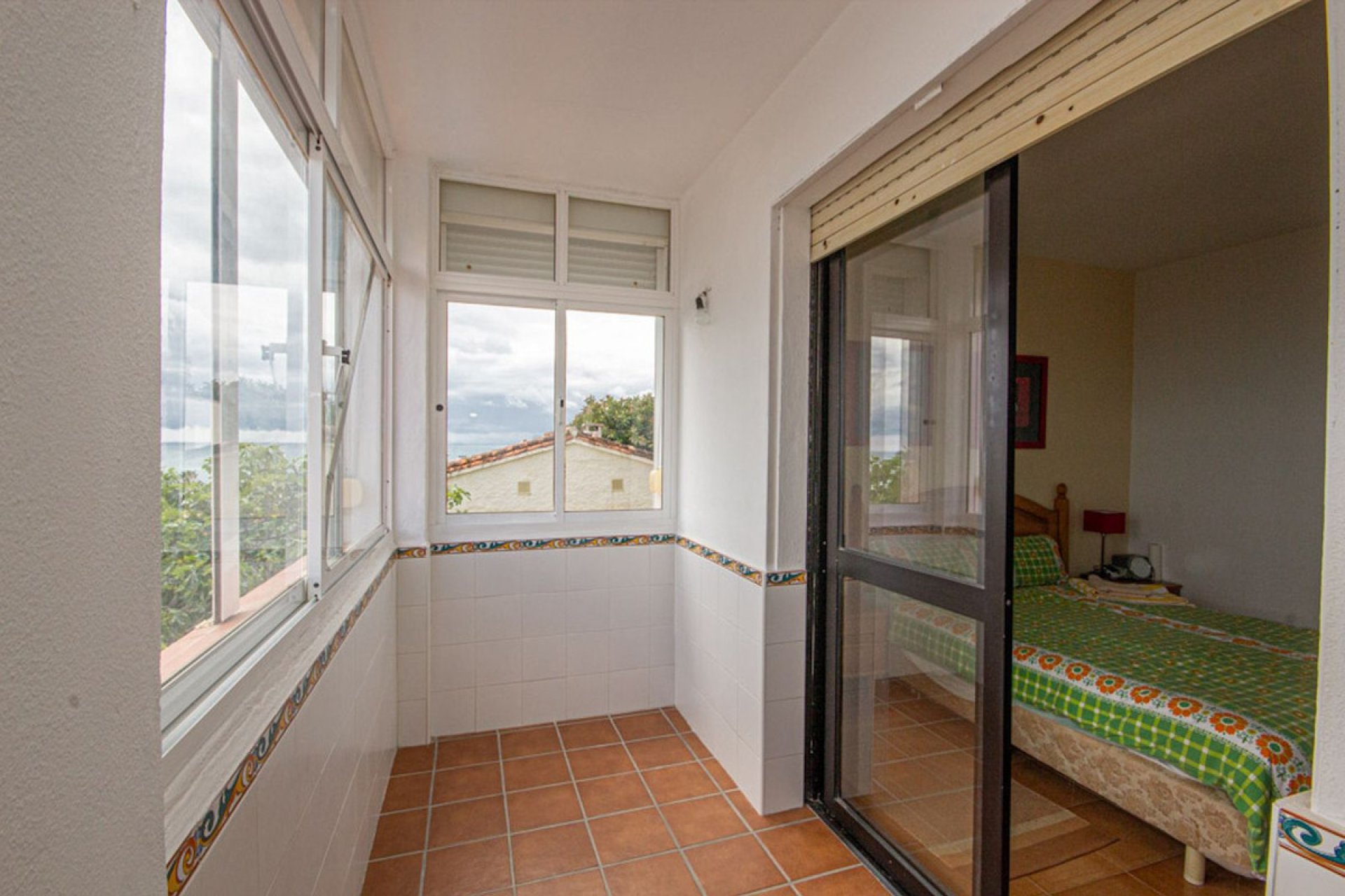 Reventa - House - Detached Villa - Estepona - Estepona Centro