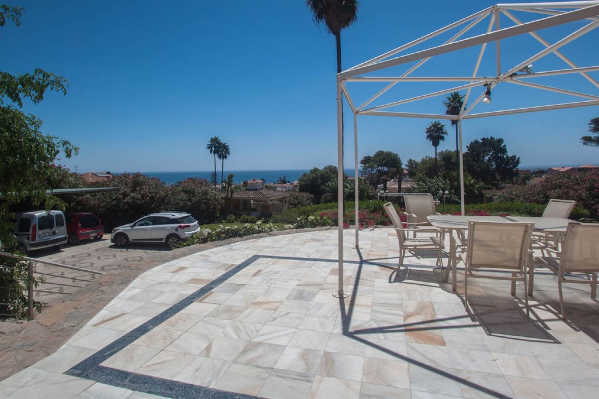 Reventa - House - Detached Villa - Estepona - Estepona Centro