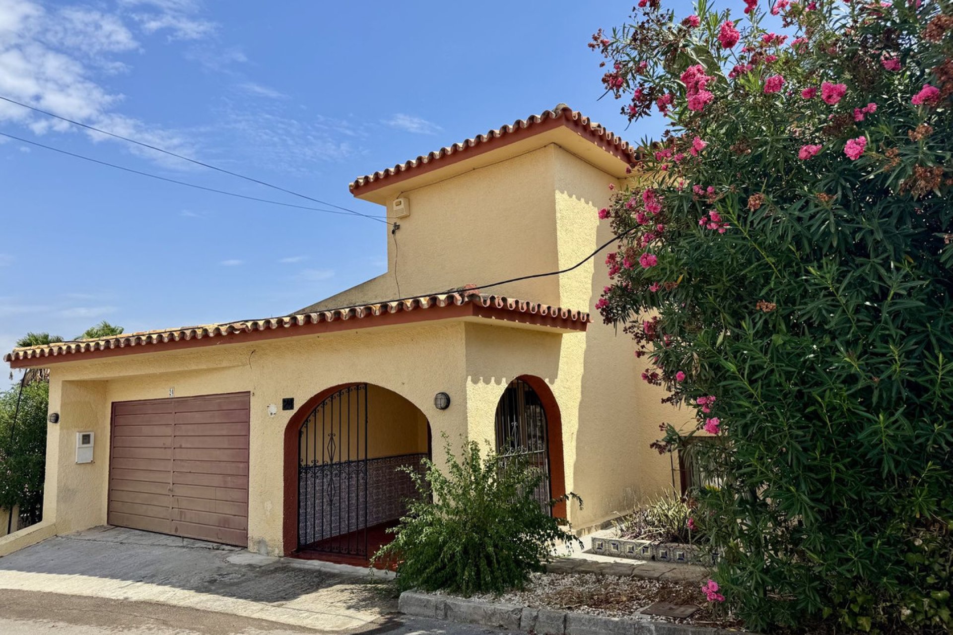 Reventa - House - Detached Villa - Estepona - Estepona Centro
