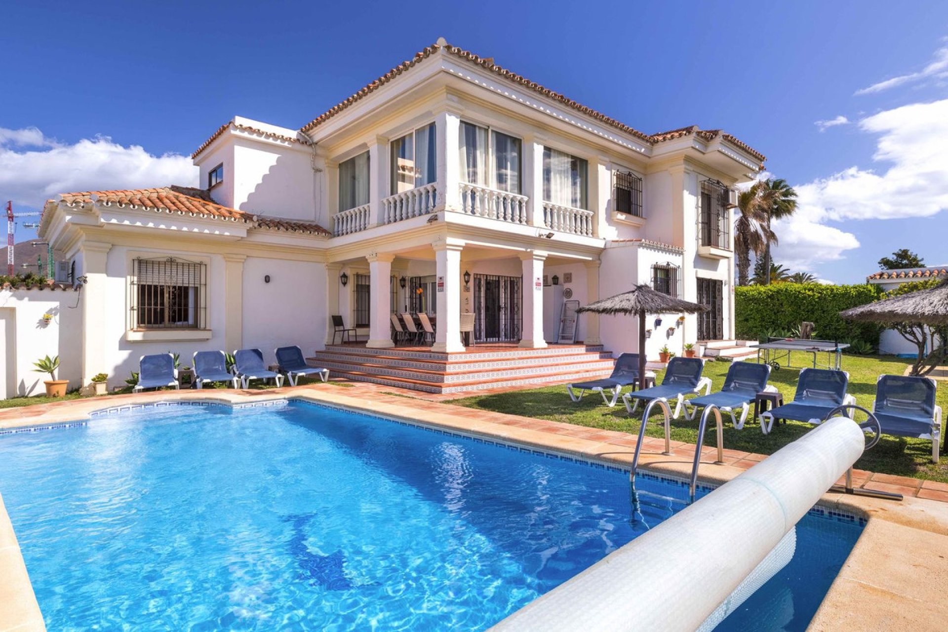 Reventa - House - Detached Villa - Estepona - Estepona Centro