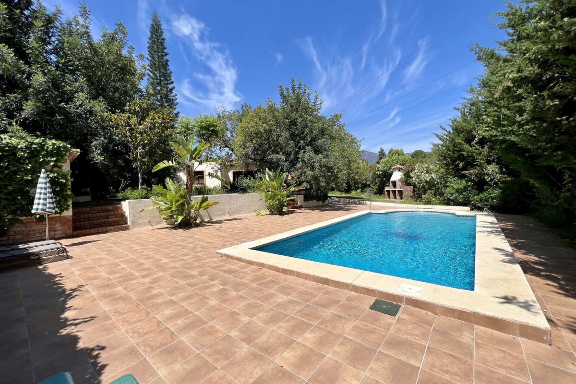 Reventa - House - Detached Villa - Estepona - Estepona Centro