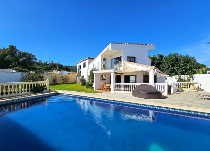 Reventa - House - Detached Villa - Estepona - Estepona Centro
