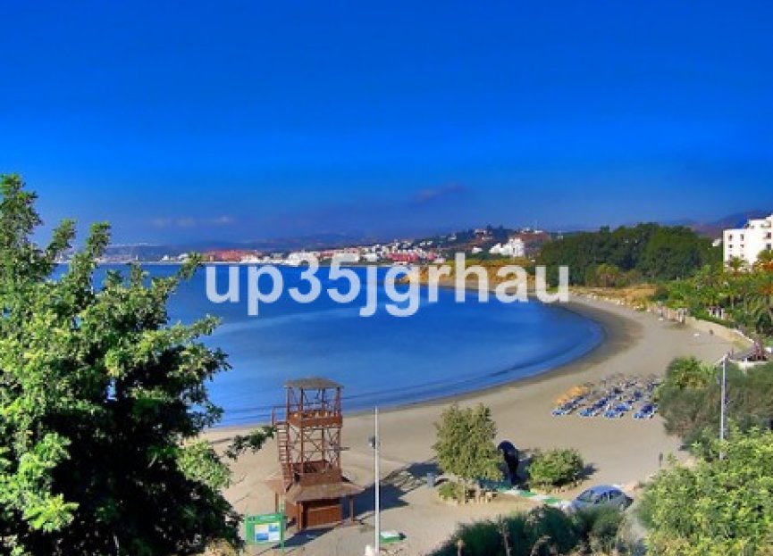 Reventa - House - Detached Villa - Estepona - Estepona Centro