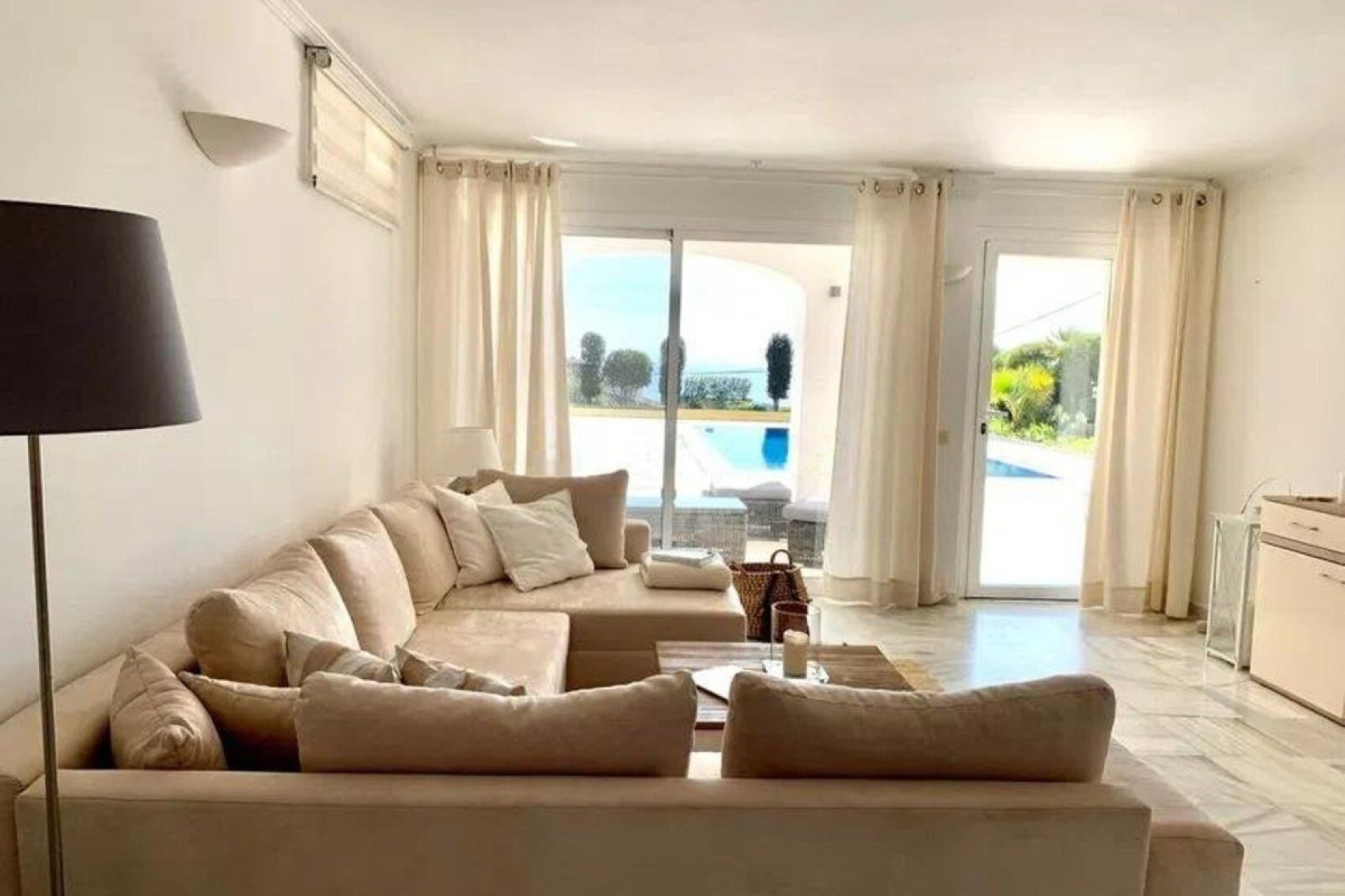 Reventa - House - Detached Villa - Estepona - Estepona Centro