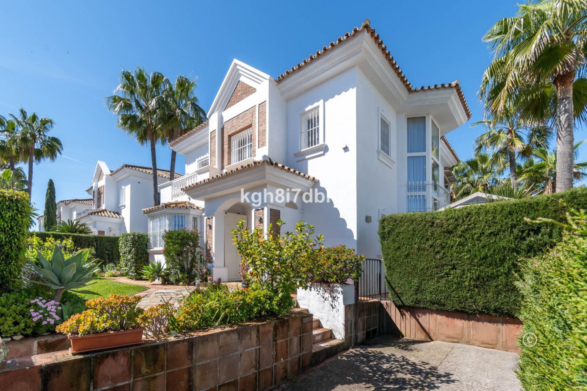 Reventa - House - Detached Villa - Estepona - Estepona Centro