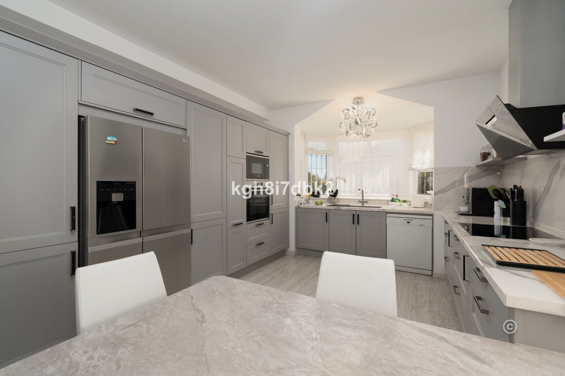 Reventa - House - Detached Villa - Estepona - Estepona Centro