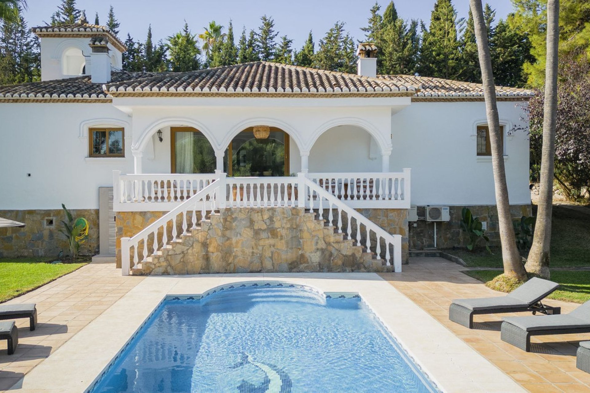 Reventa - House - Detached Villa - Estepona - Estepona Centro