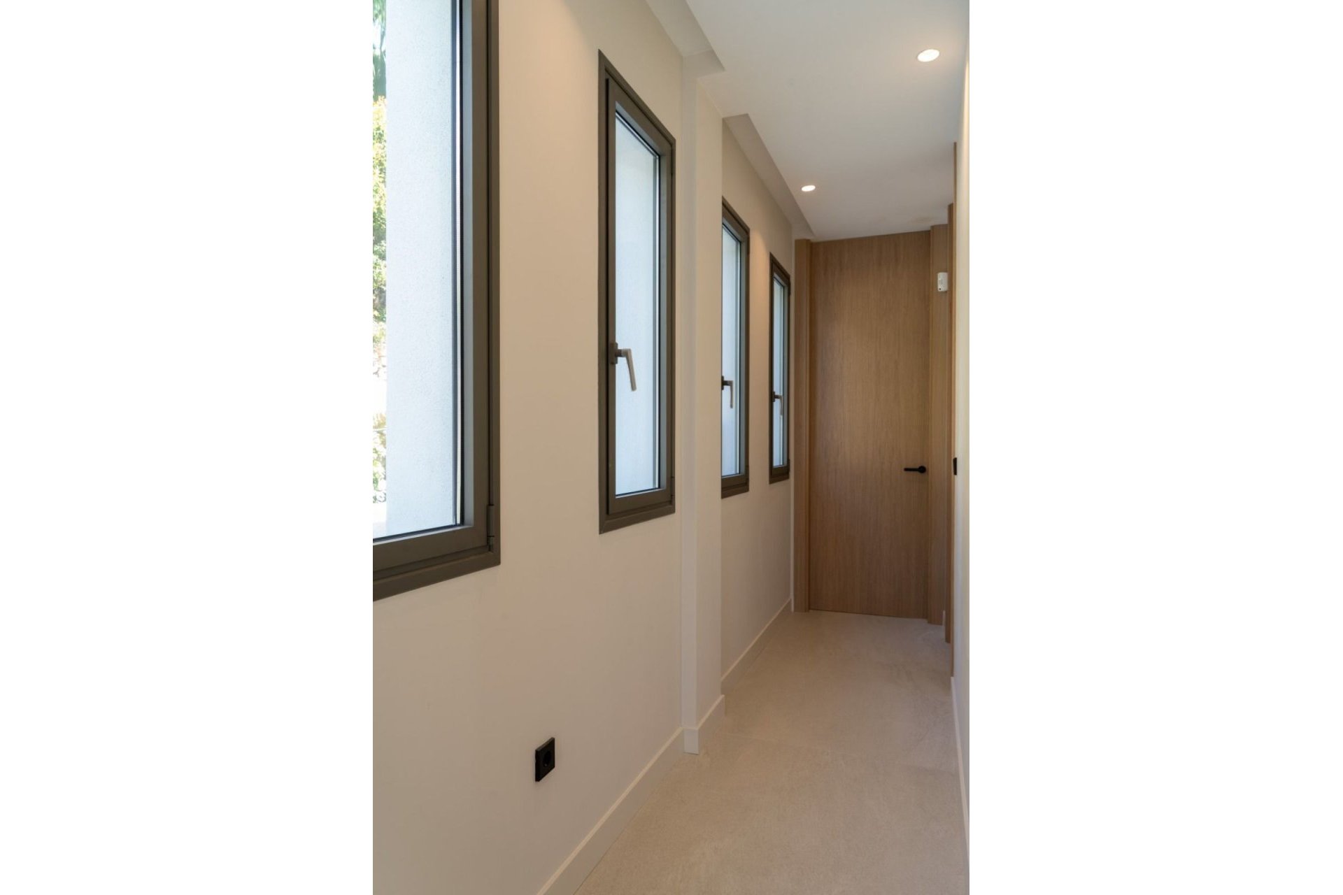 Reventa - House - Detached Villa - Estepona - Estepona Centro