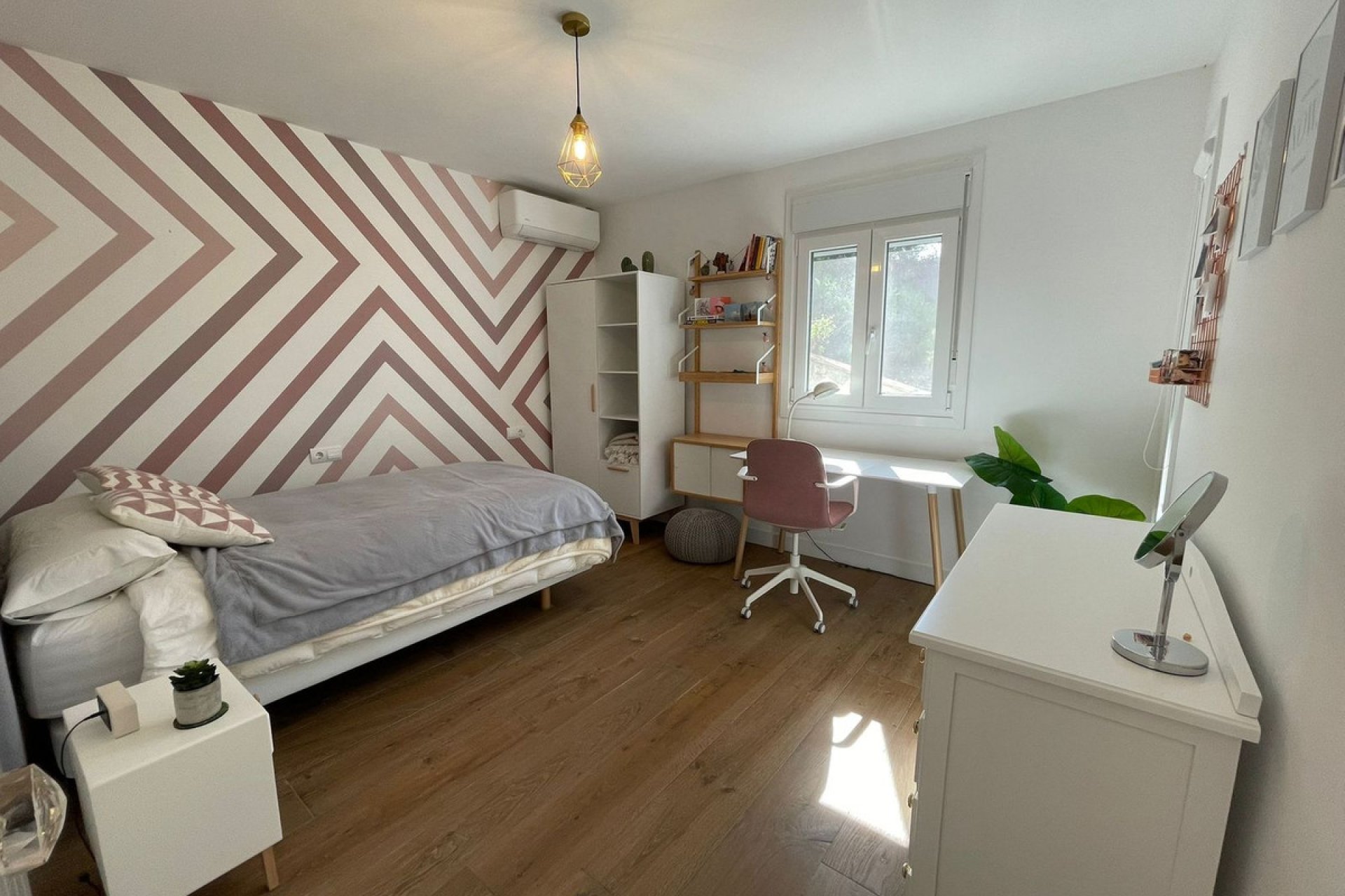 Reventa - House - Detached Villa - Estepona - Estepona Centro