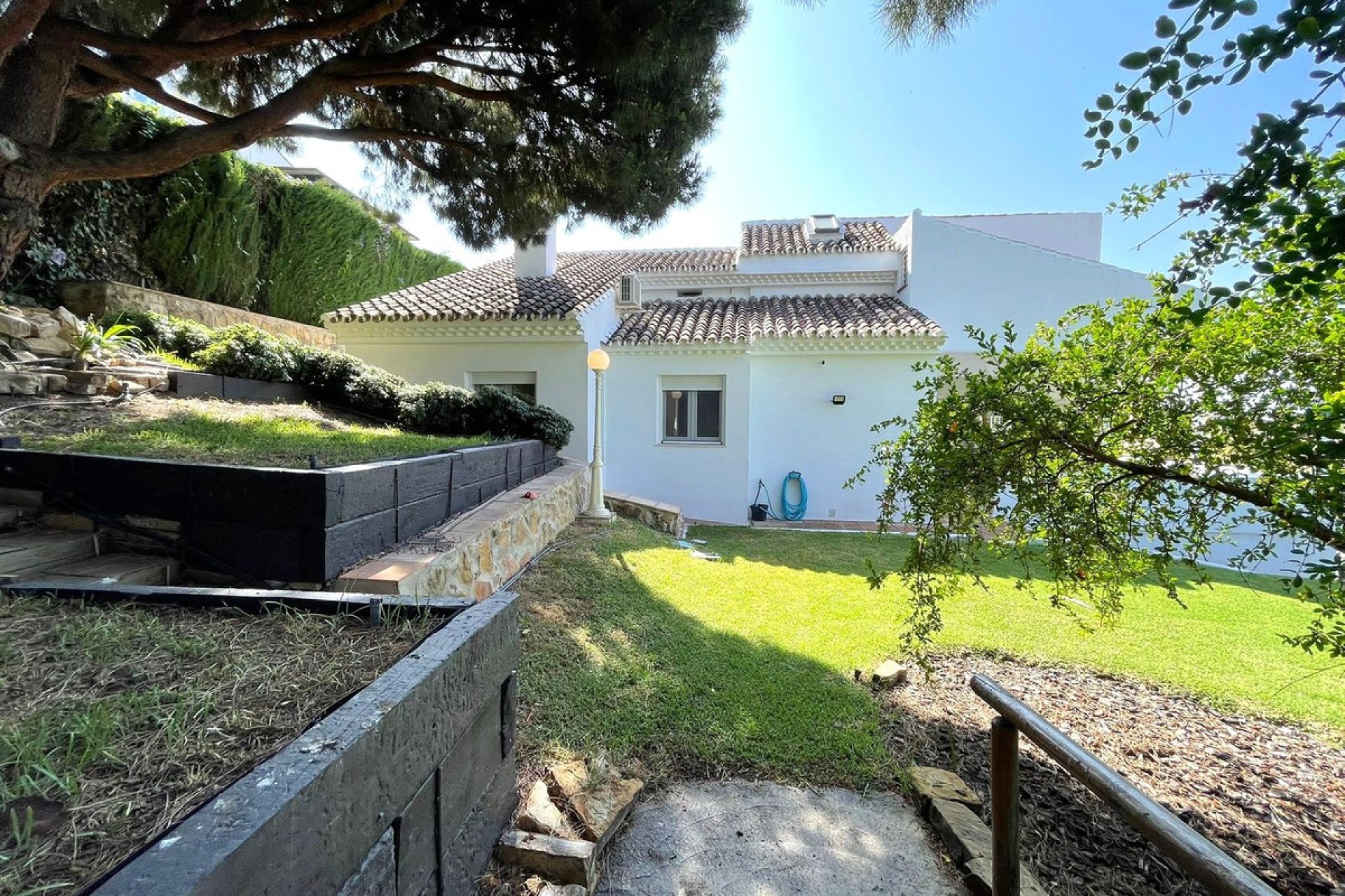 Reventa - House - Detached Villa - Estepona - Estepona Centro
