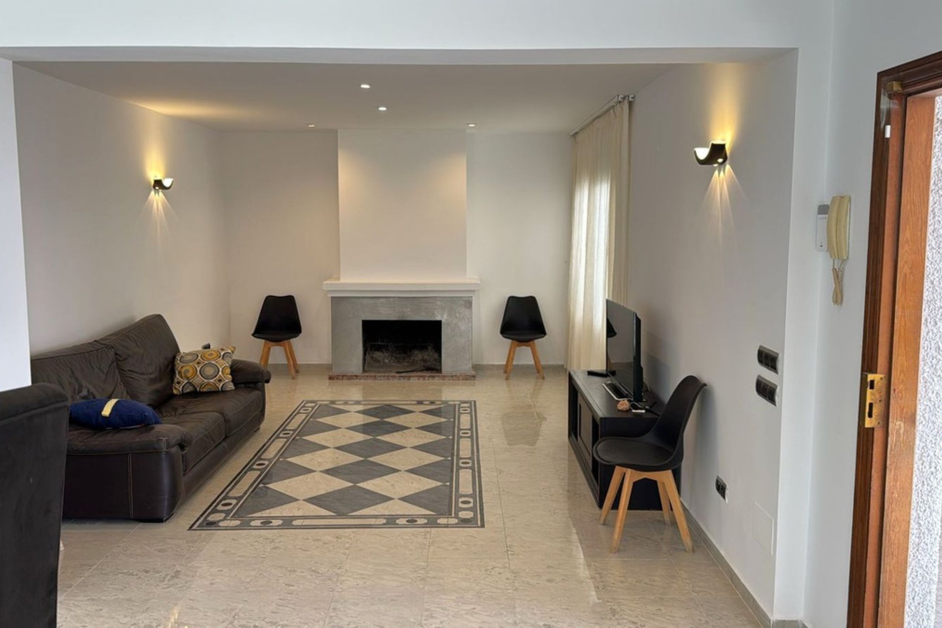 Reventa - House - Detached Villa - Estepona - Estepona Centro