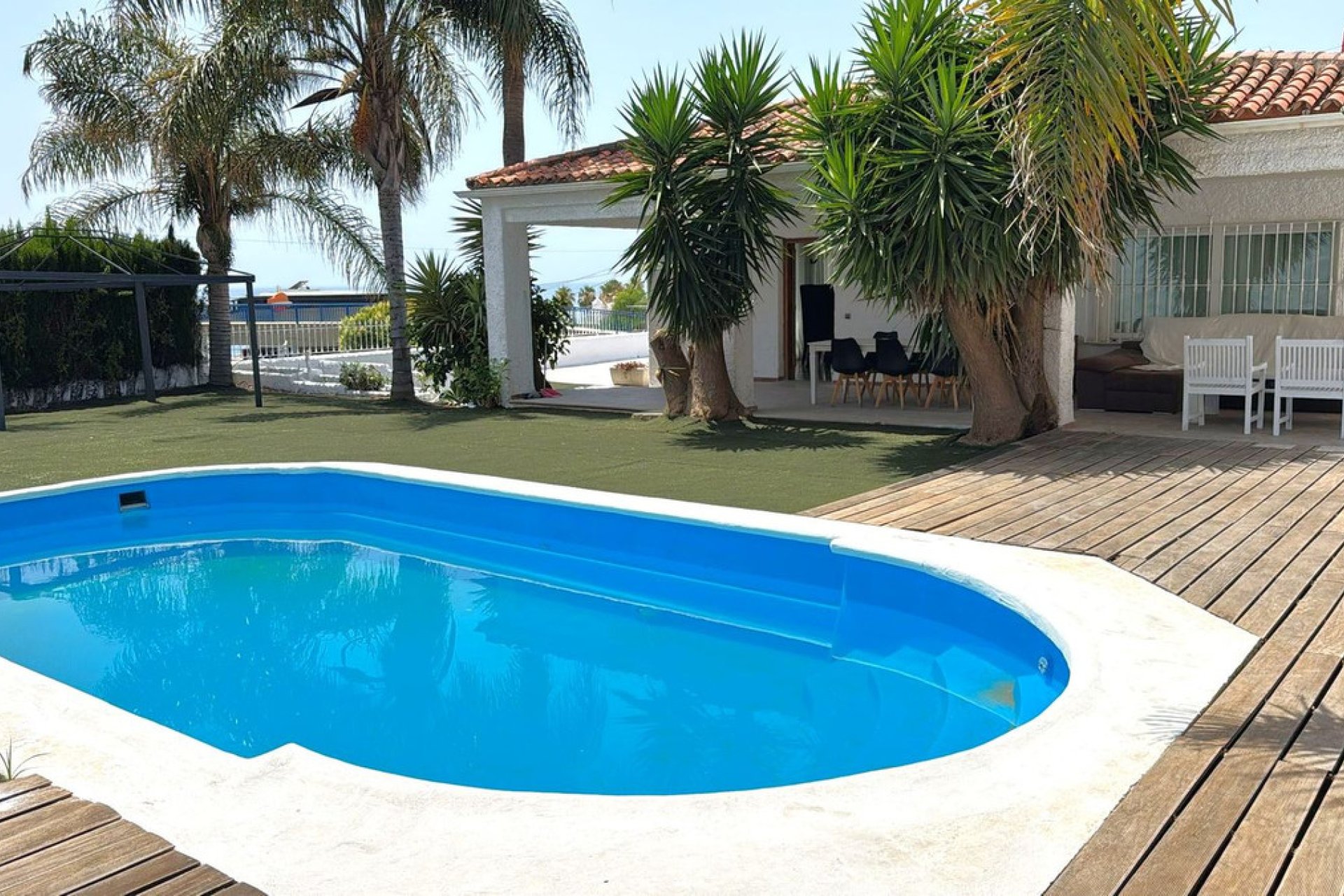 Reventa - House - Detached Villa - Estepona - Estepona Centro