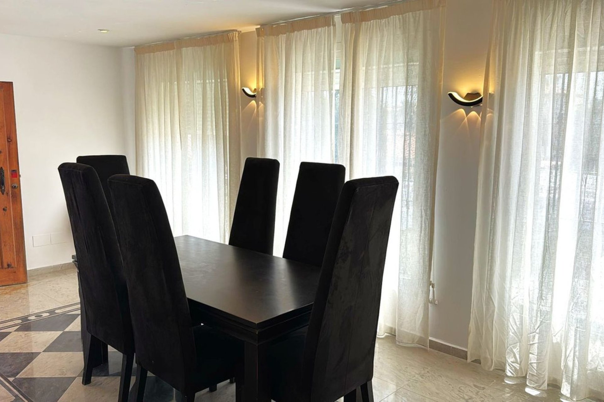 Reventa - House - Detached Villa - Estepona - Estepona Centro