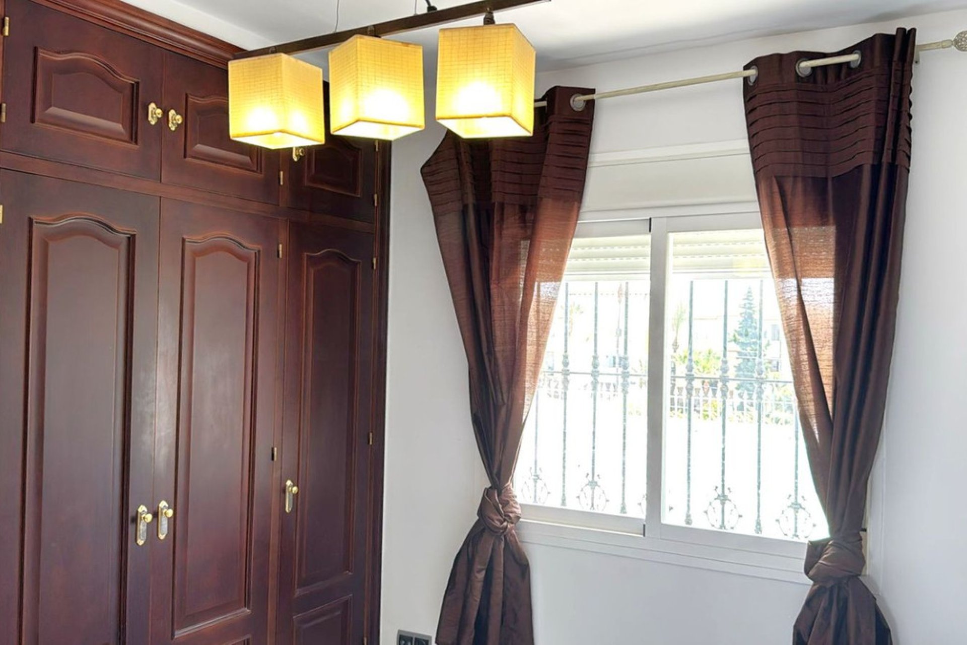 Reventa - House - Detached Villa - Estepona - Estepona Centro