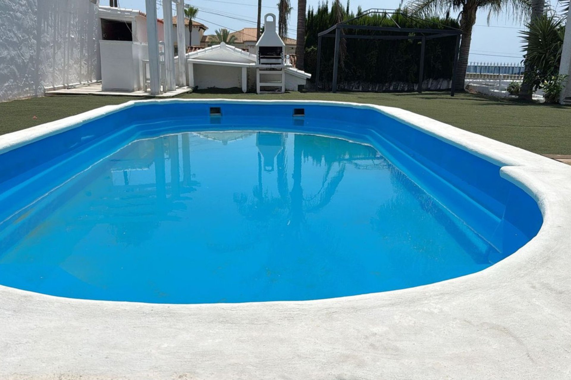 Reventa - House - Detached Villa - Estepona - Estepona Centro