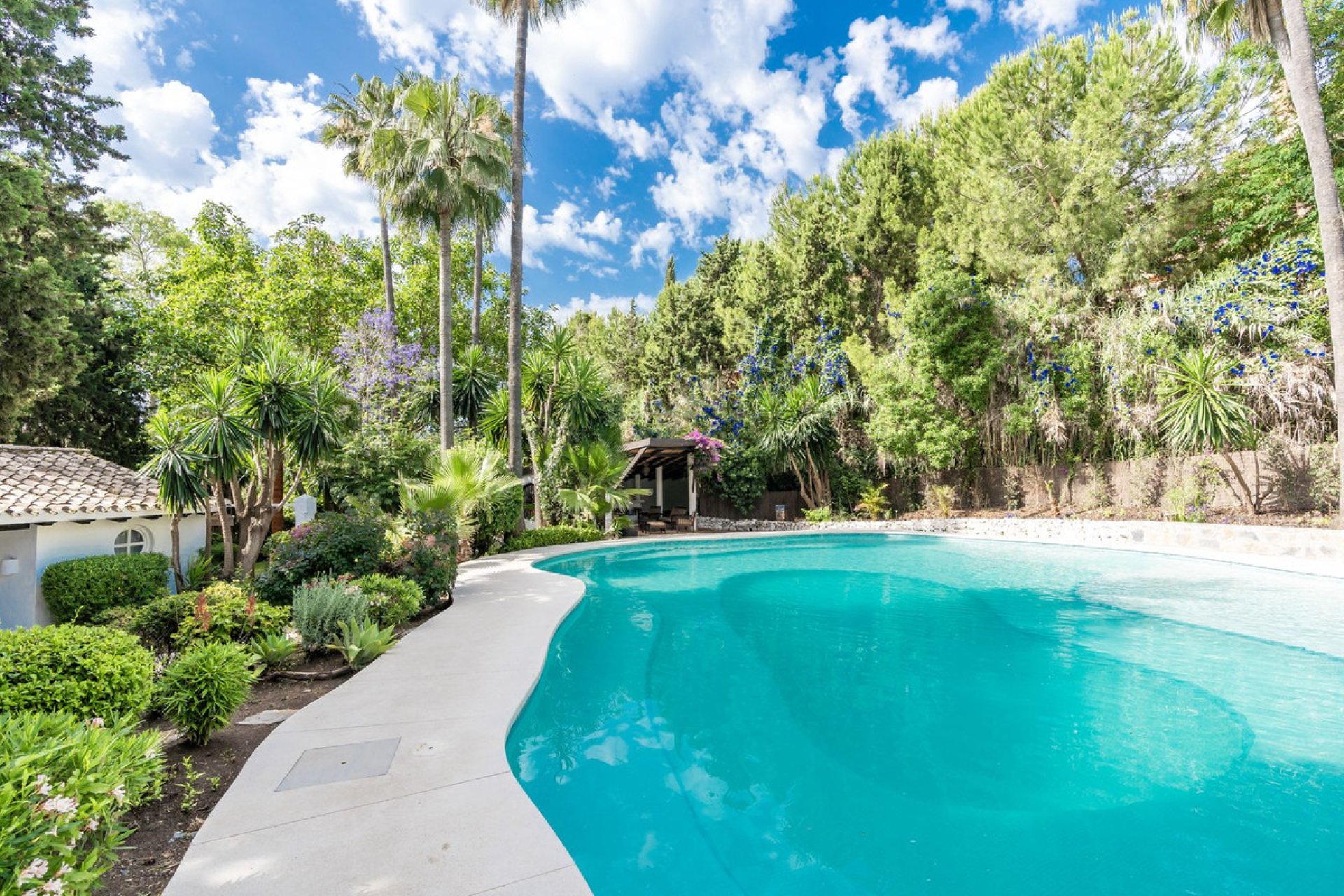 Reventa - House - Detached Villa - Estepona - Estepona Centro