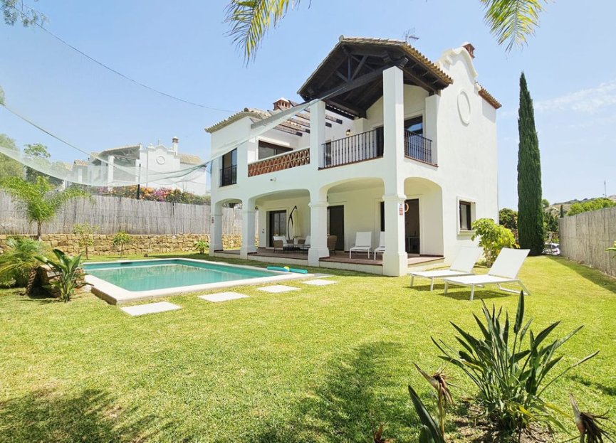 Reventa - House - Detached Villa - Estepona - Estepona Centro