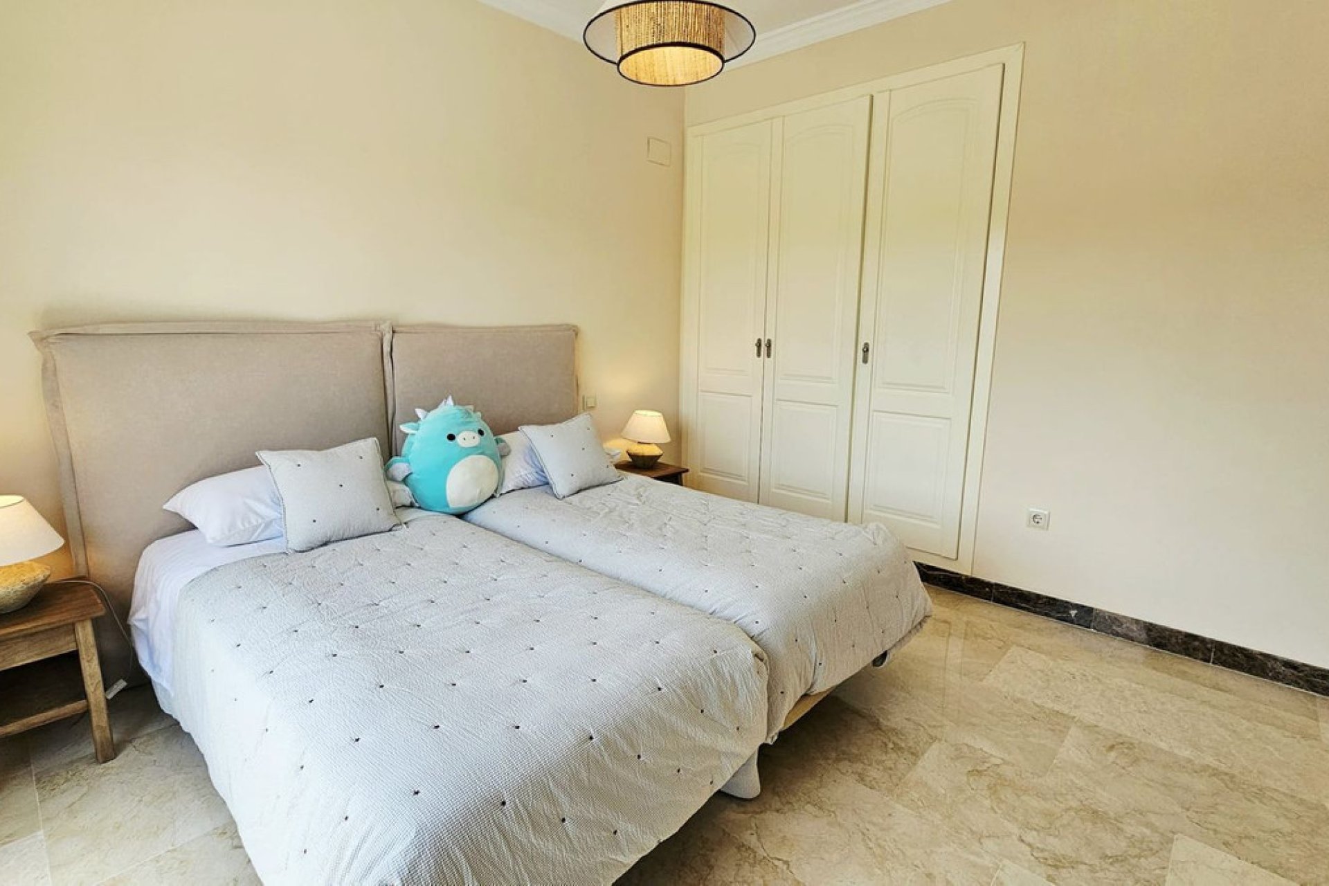 Reventa - House - Detached Villa - Estepona - Estepona Centro