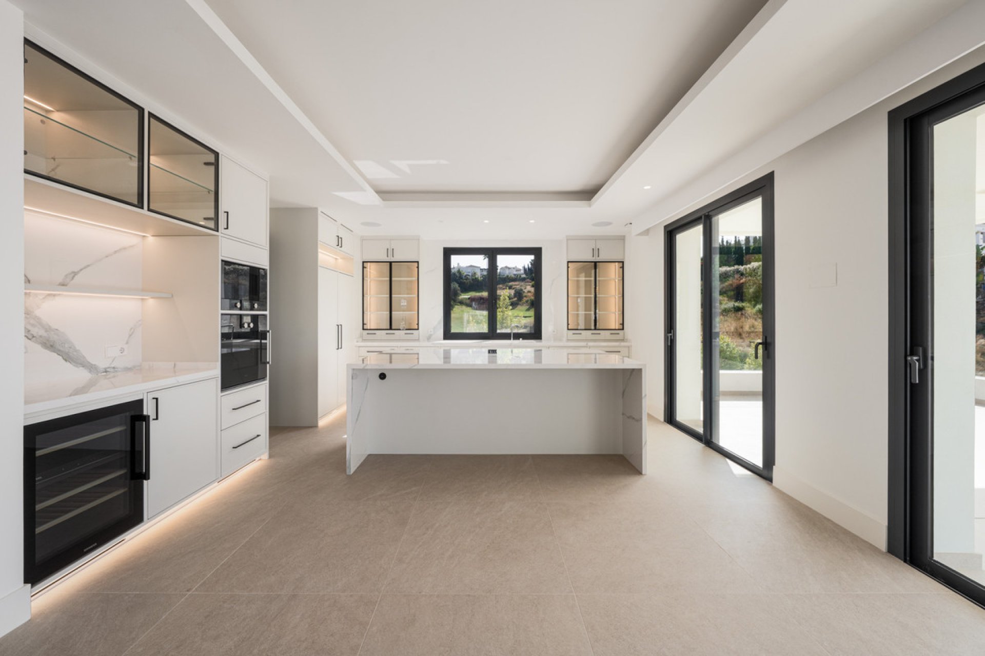 Reventa - House - Detached Villa - Estepona - Estepona Centro