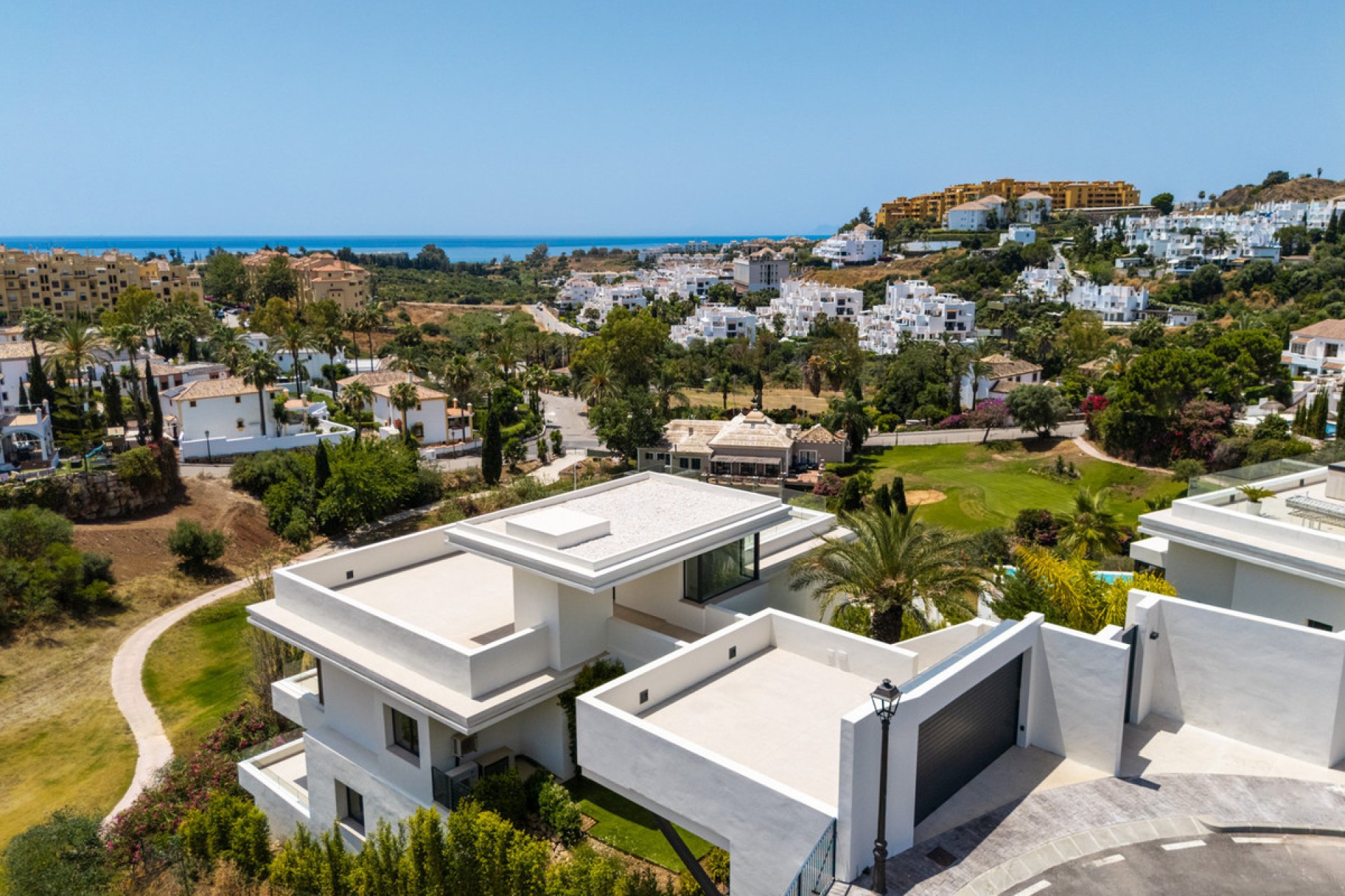 Reventa - House - Detached Villa - Estepona - Estepona Centro