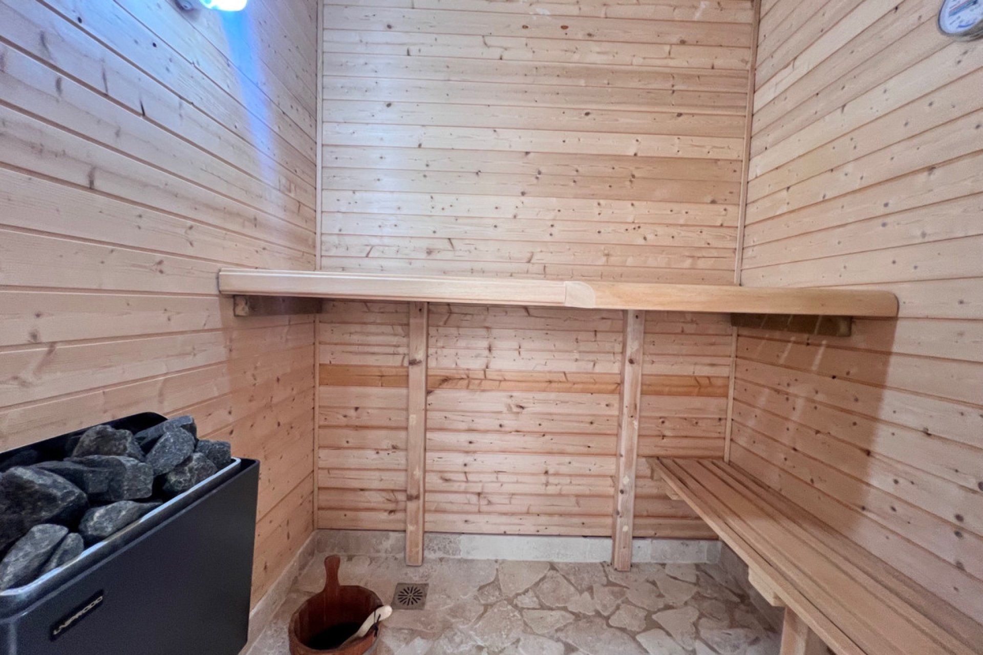 Reventa - House - Detached Villa - Estepona - Estepona Centro